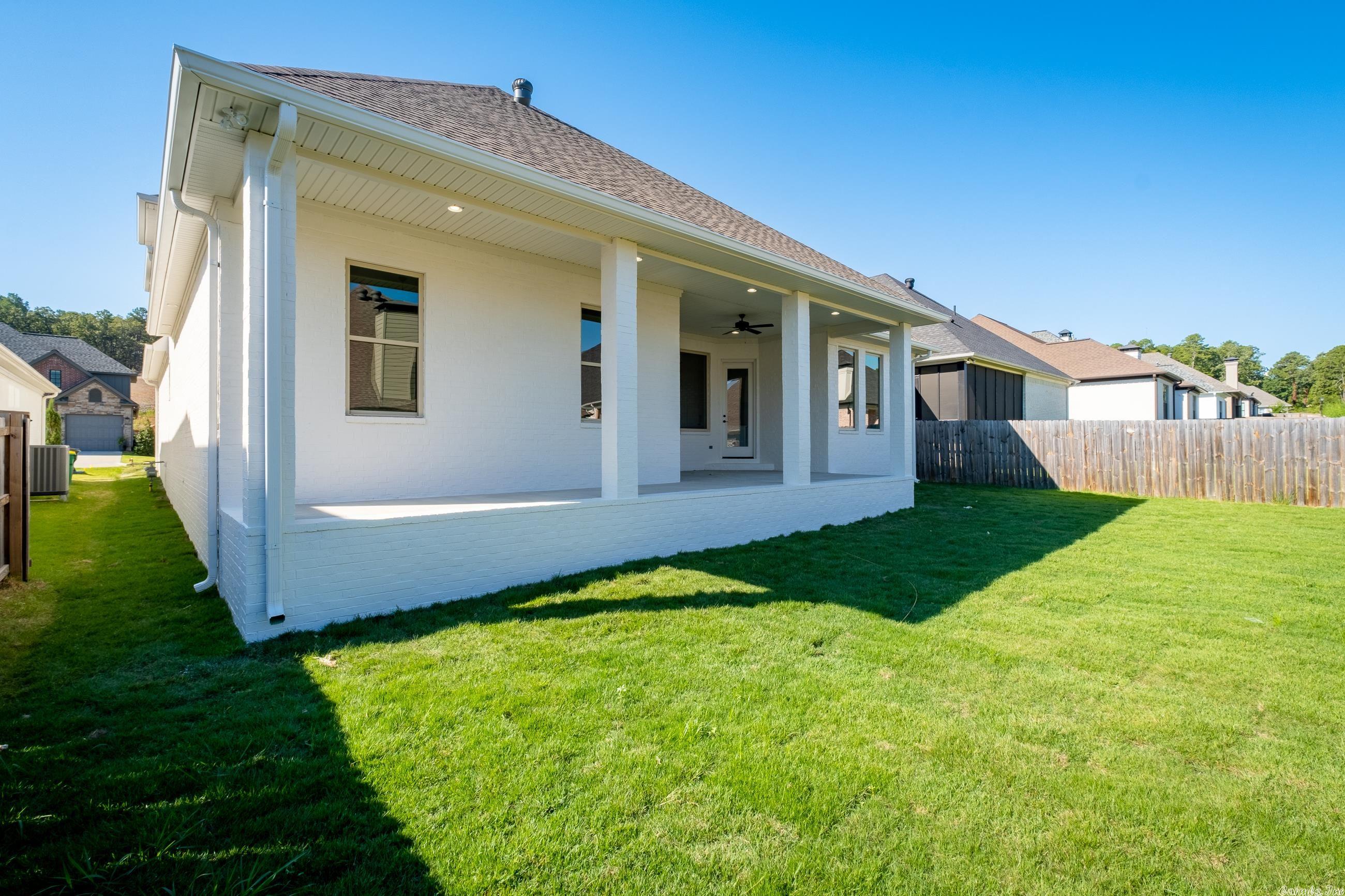 BELLES FLEURS - Residential
