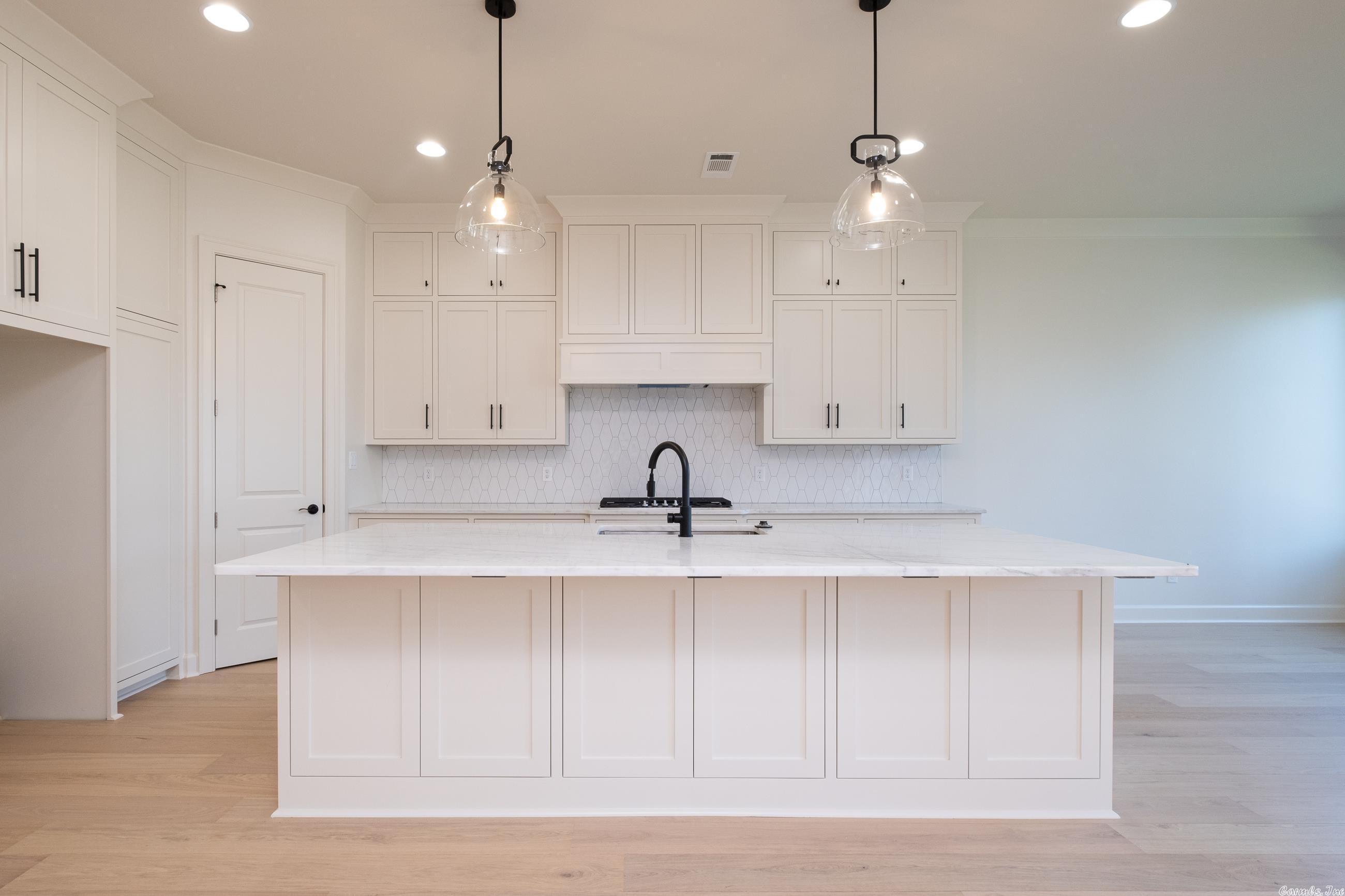 BELLES FLEURS - Residential