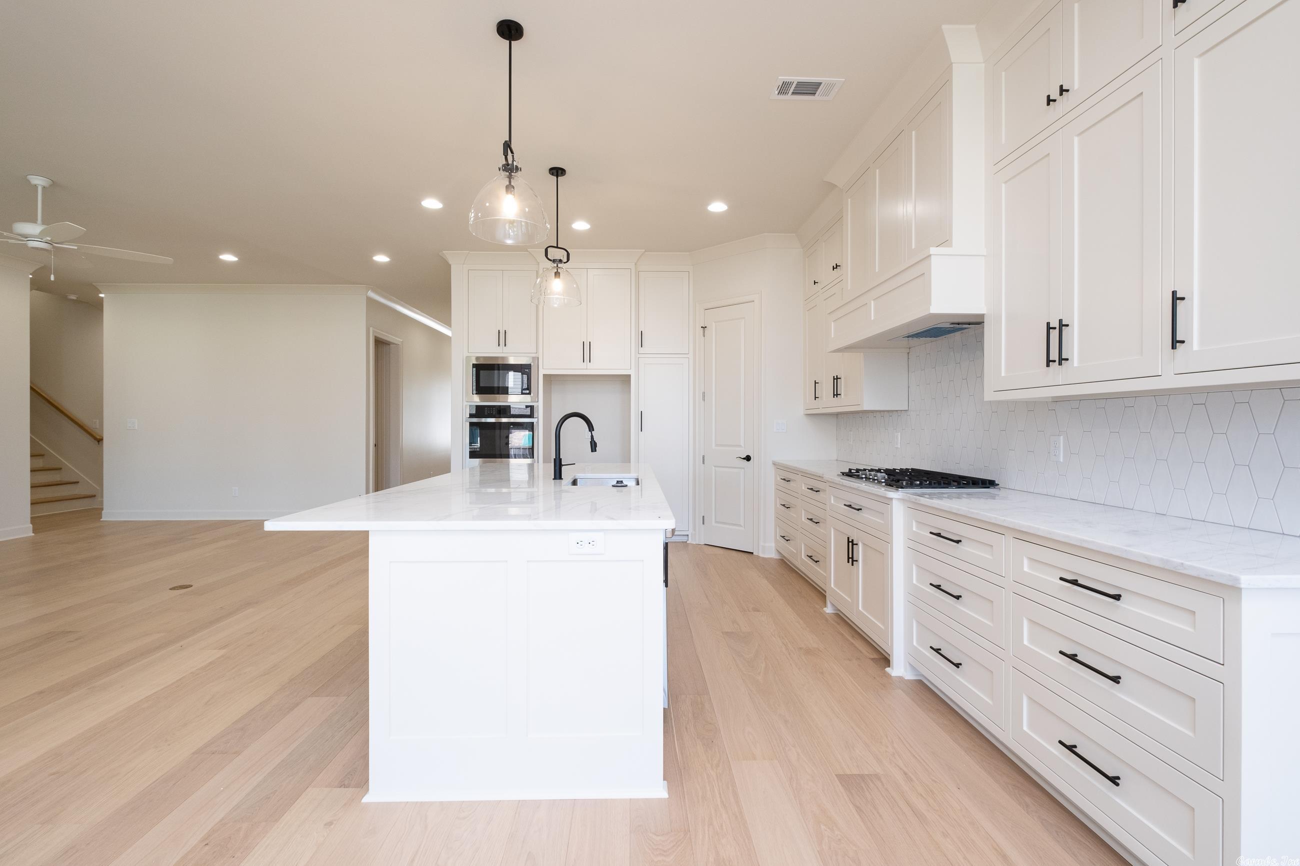 BELLES FLEURS - Residential