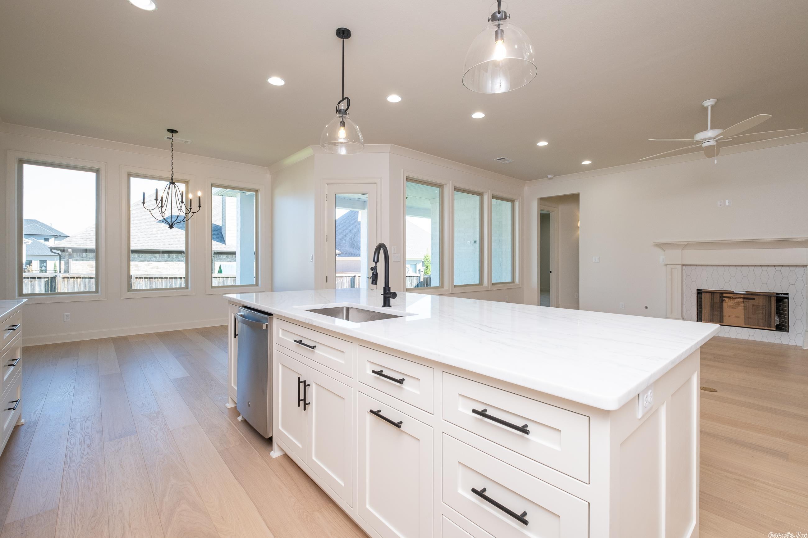 BELLES FLEURS - Residential