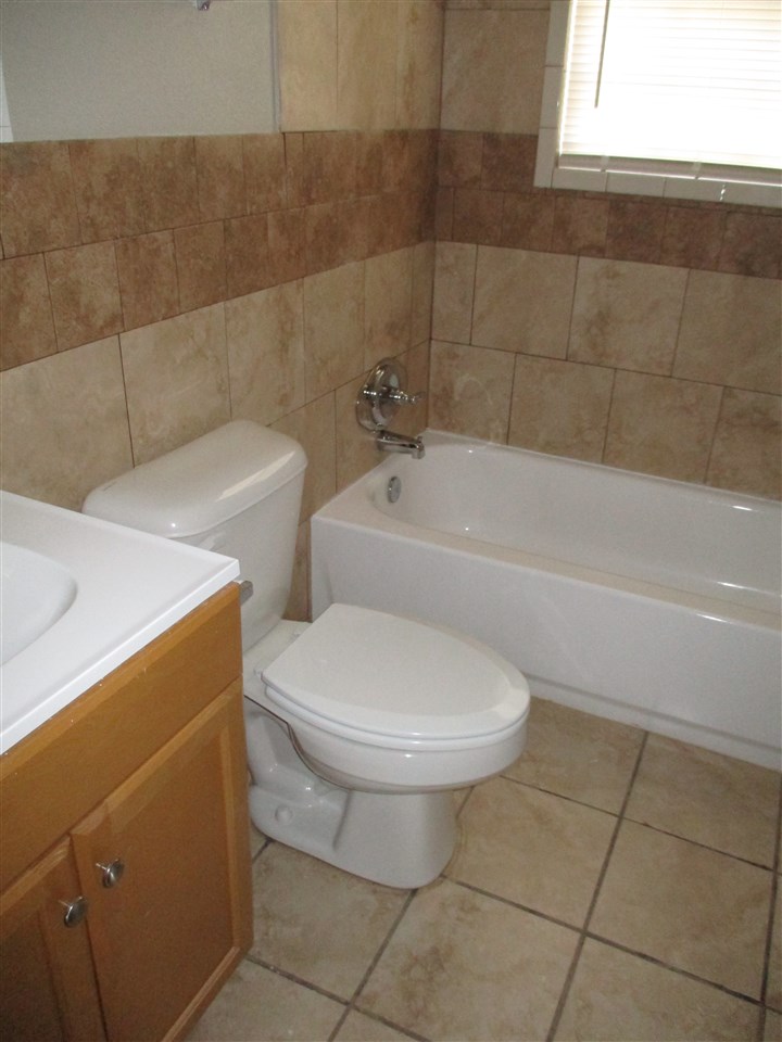 Briarfield - Residential Lease