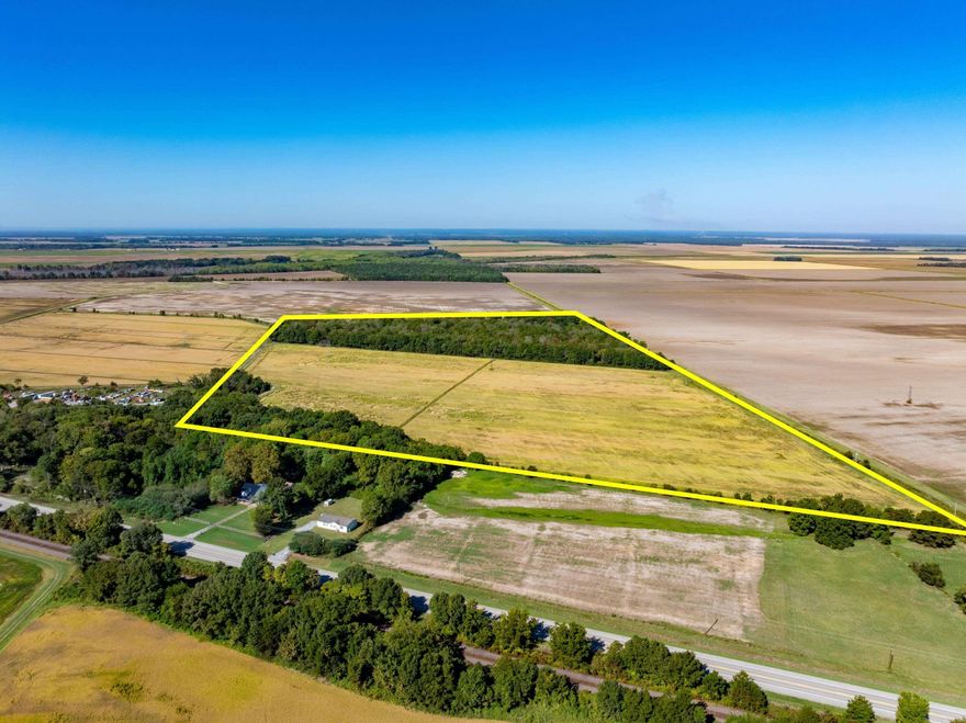 Affordable 77± acre row crop & recreational tract just outside Tuckerman in Swifton (Jackson County)—behind Hartzell’s Liquor and just off Hwy 367. Approx 45± acres tillable (currently in rice) on a 25/75 owner–farmer crop share; balance in timber that sets up well for a future green-timber duck hole. Area is known for big Arkansas whitetails and strong waterfowl use. Centrally located in the flyway with convenient access to the Cache, Black & White Rivers and Bayou DeView, plus multiple nearby WMAs—hunt your own place and explore public options close by. Excellent blend of income, access, and year-round recreation at an approachable size and price point.  Equal Housing Opportunity.