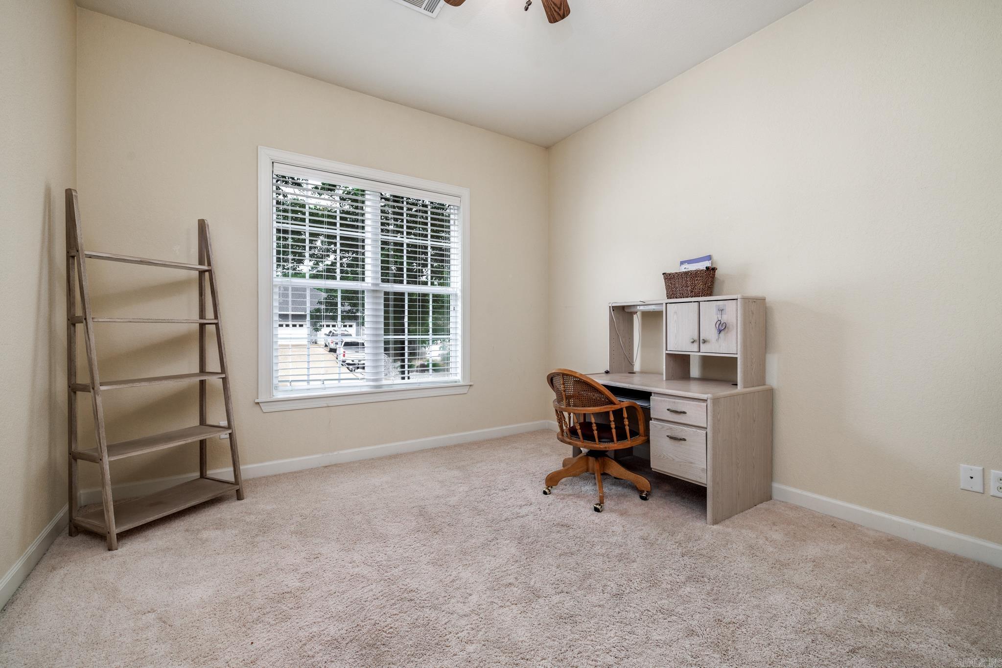 BALTANAS - Residential