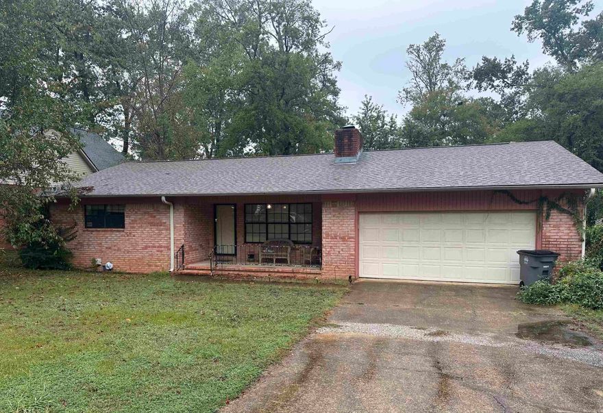 Excellent Location. Fully brick home features newer appliances and roof.  Bedrooms are very large, plus a large heated and cooled sunroom overlooks the fenced backyard. The kitchen features tons of cabinets and a large laundry room.