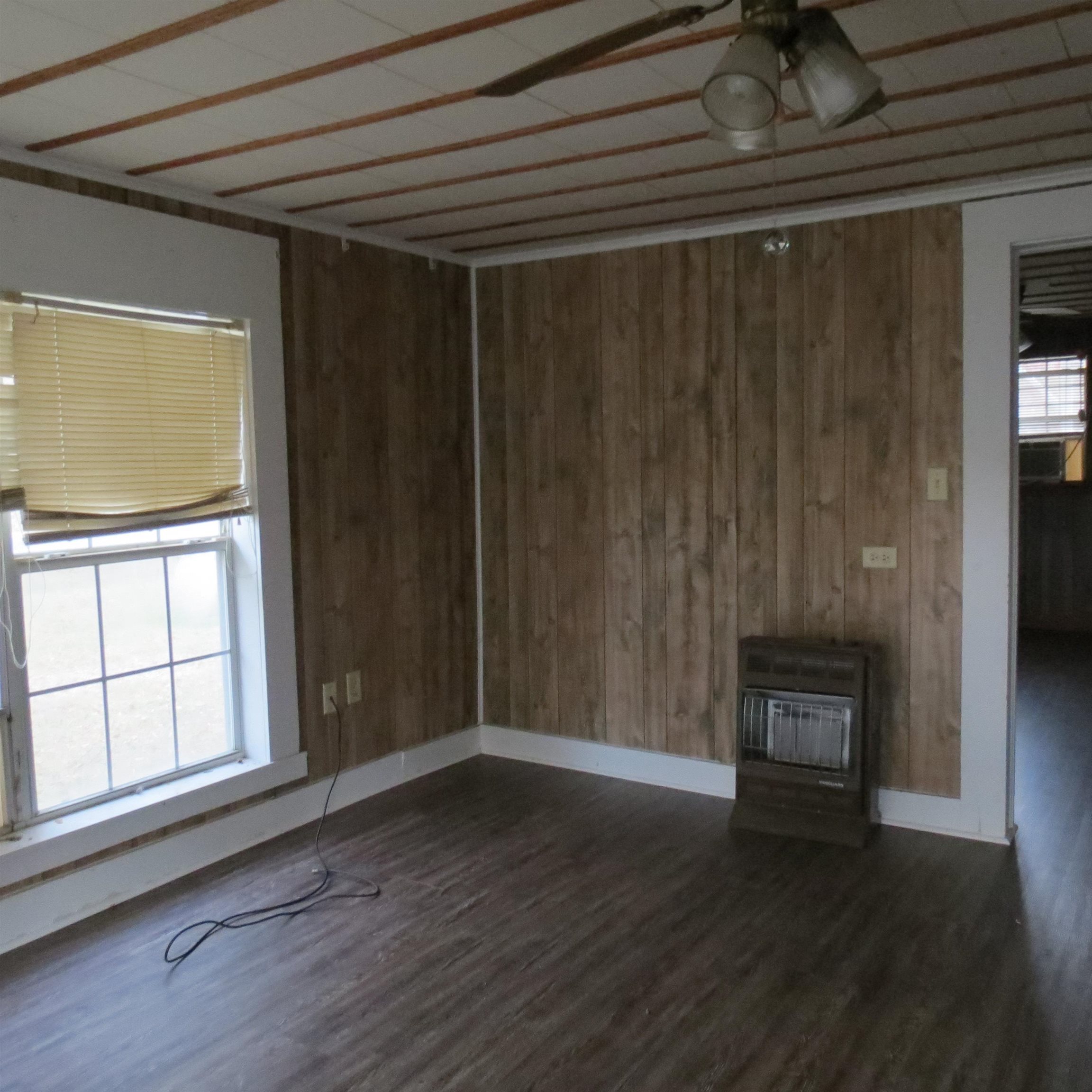 EAST ADDN - Residential Lease