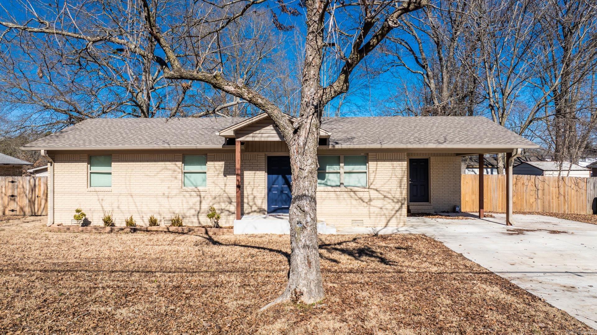 MCCULLOCH @ HARVEY ADD - Residential