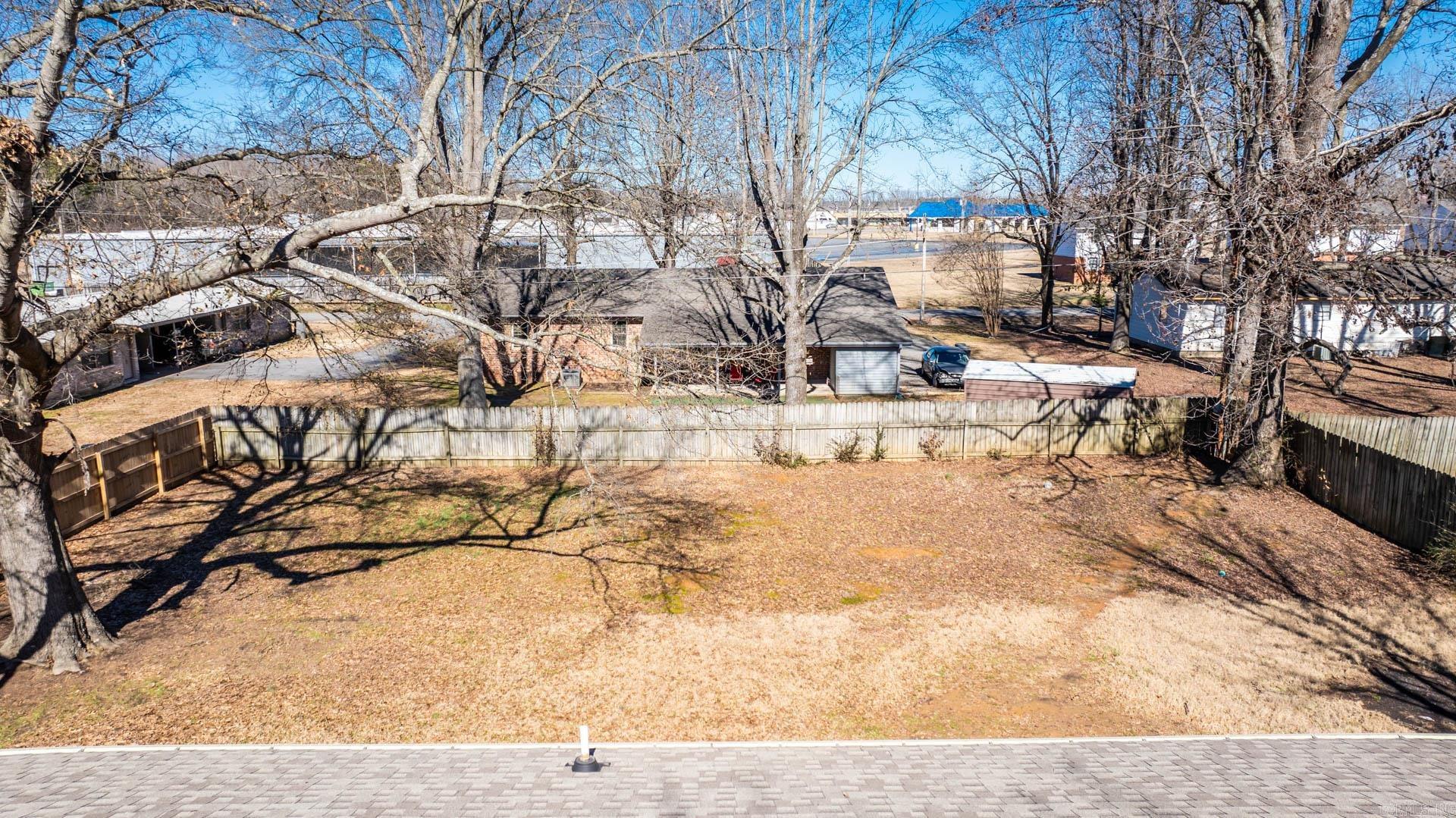 MCCULLOCH @ HARVEY ADD - Residential