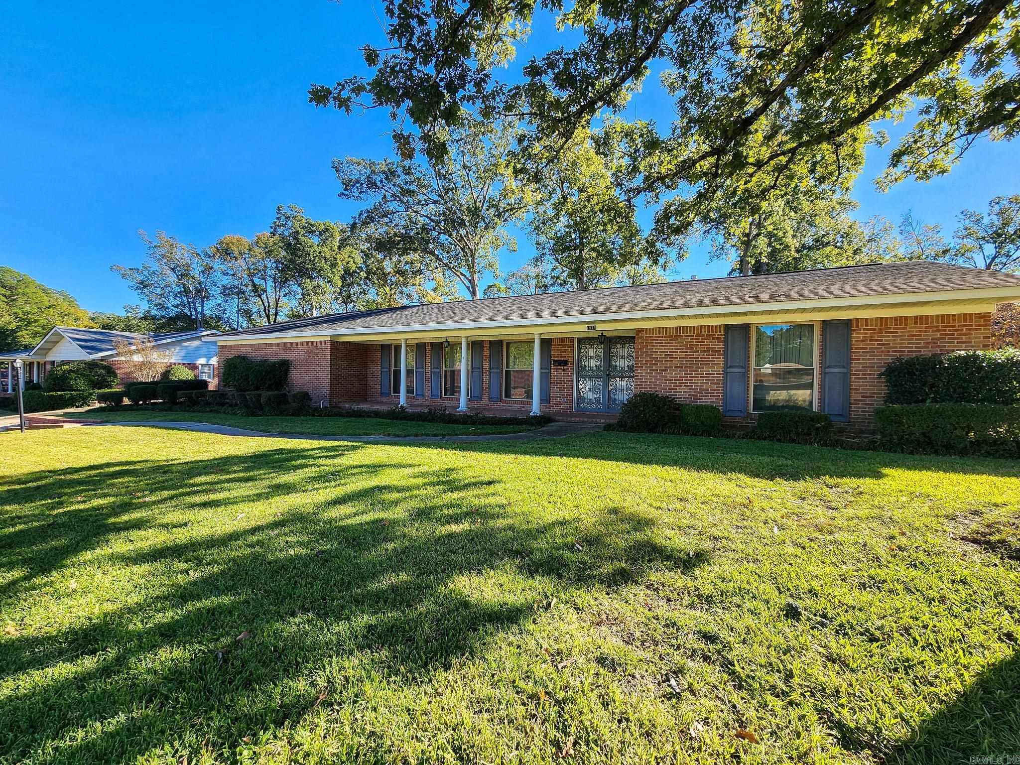 THOMPSON HEIGHTS 4TH S-D - Residential