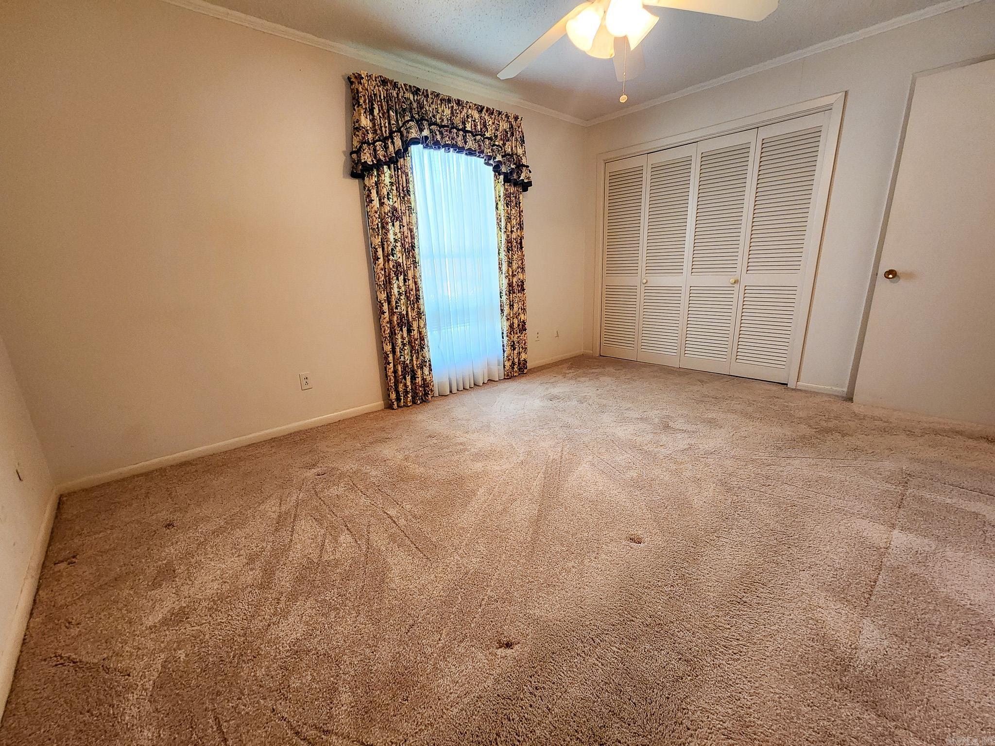 THOMPSON HEIGHTS 4TH S-D - Residential