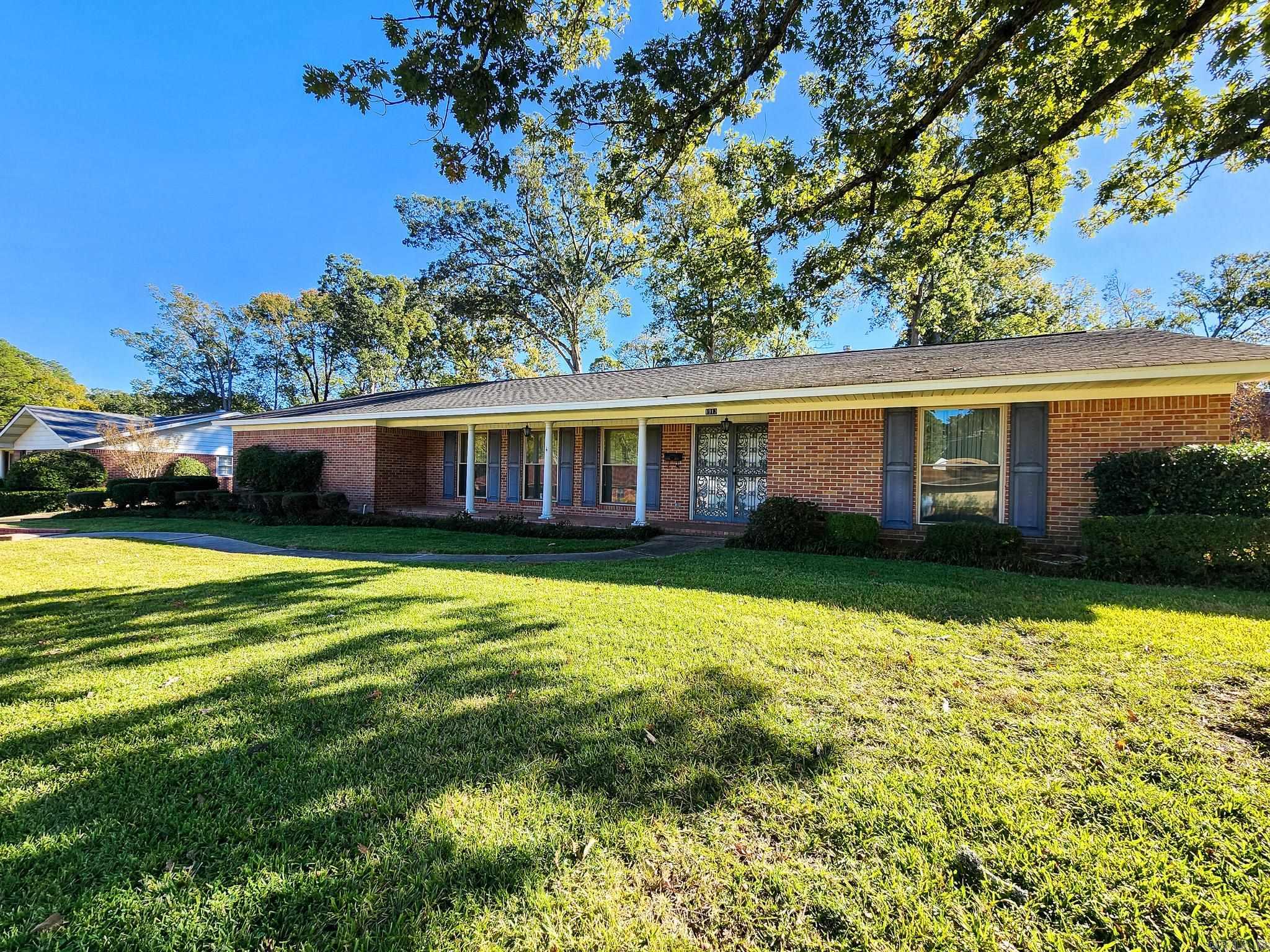 THOMPSON HEIGHTS 4TH S-D - Residential