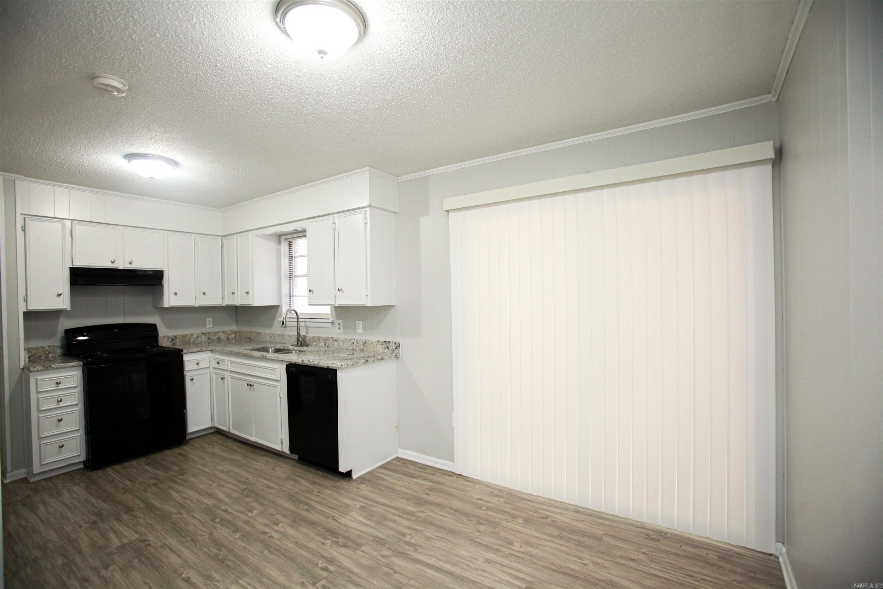 Congress - Residential Lease