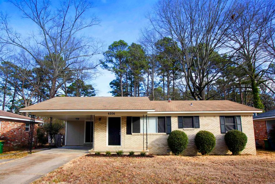 Recently remodeled 3BD in SWLR with a carport. New paint and paint throughout. Granite countertops in the kitchen. Good size yard that is fully fenced and perfect for dogs or kids to play in. The lease for this property is for 2 years with a 3% increase after the first year. Income has to be three times the amount of rent unless you have a housing voucher.