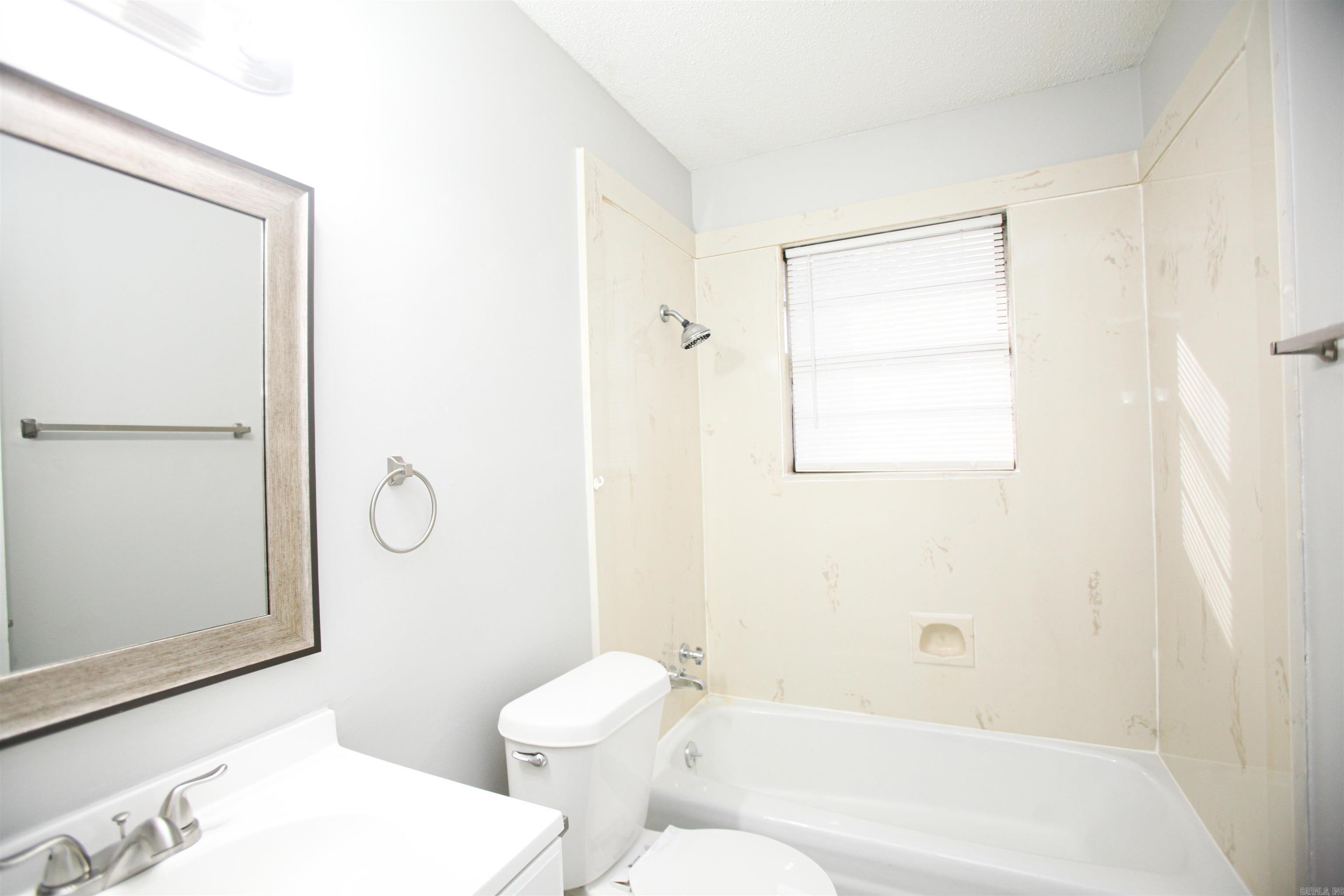 Congress - Residential Lease