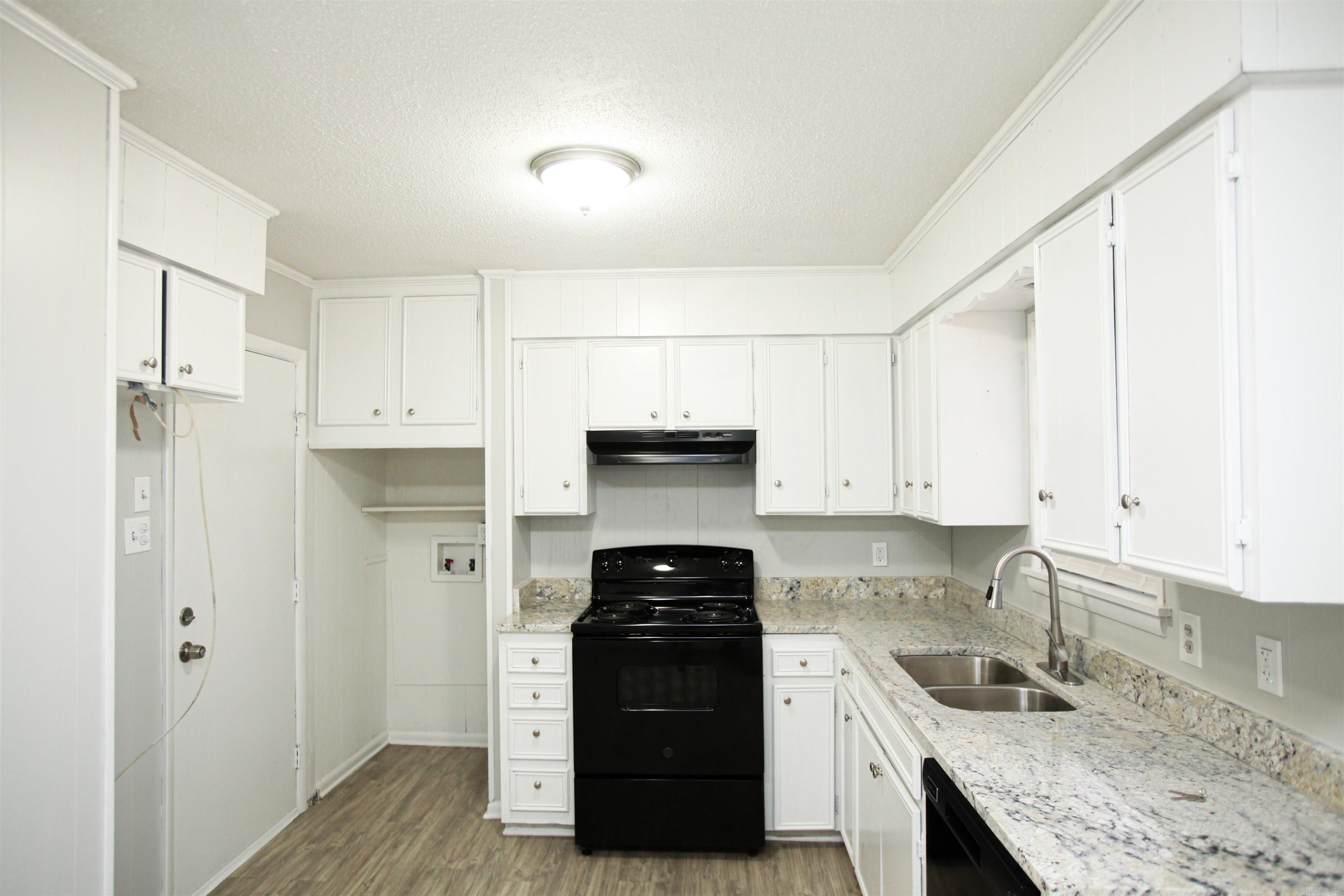 Congress - Residential Lease