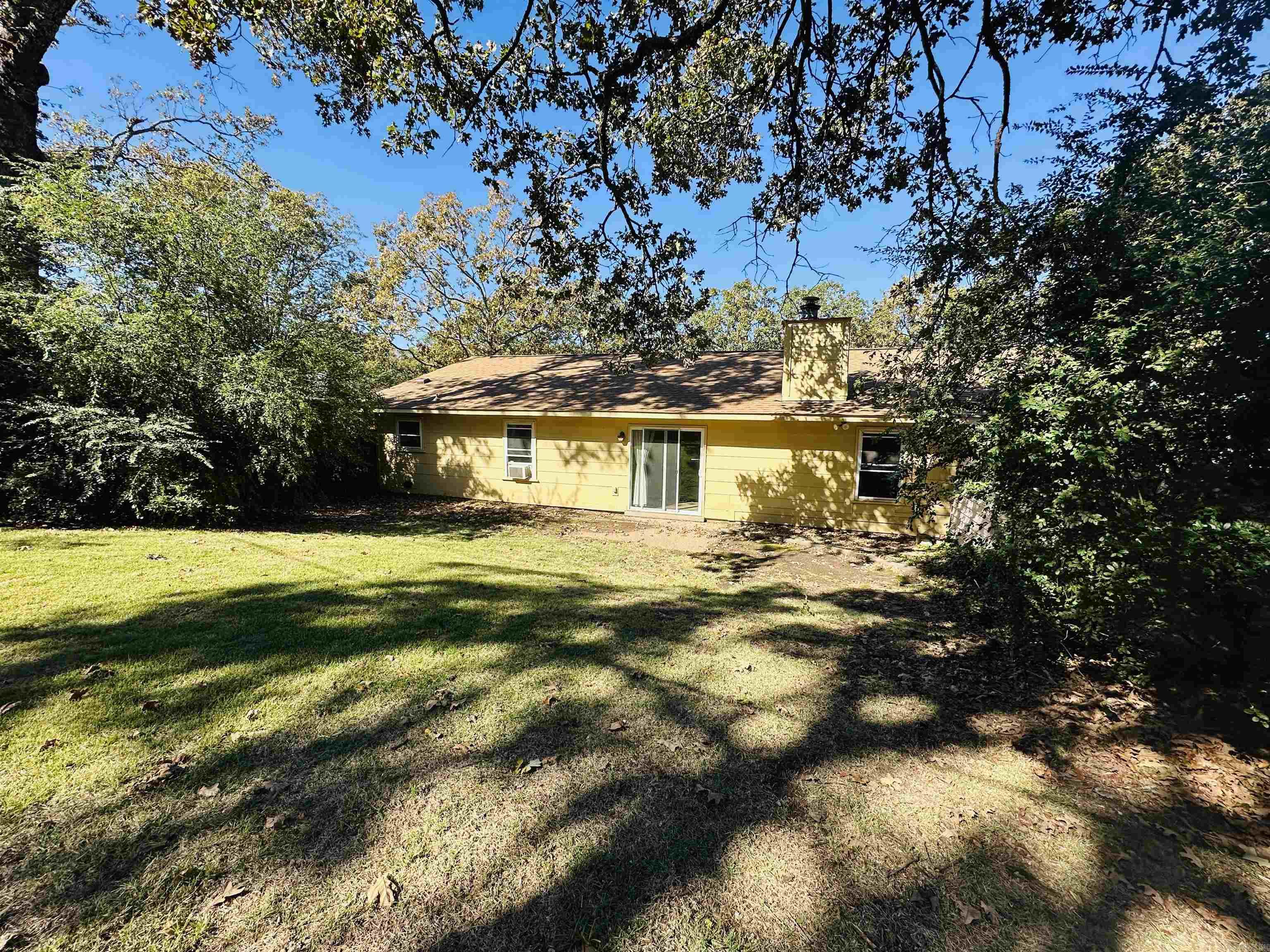 INDIAN HILLS - Residential