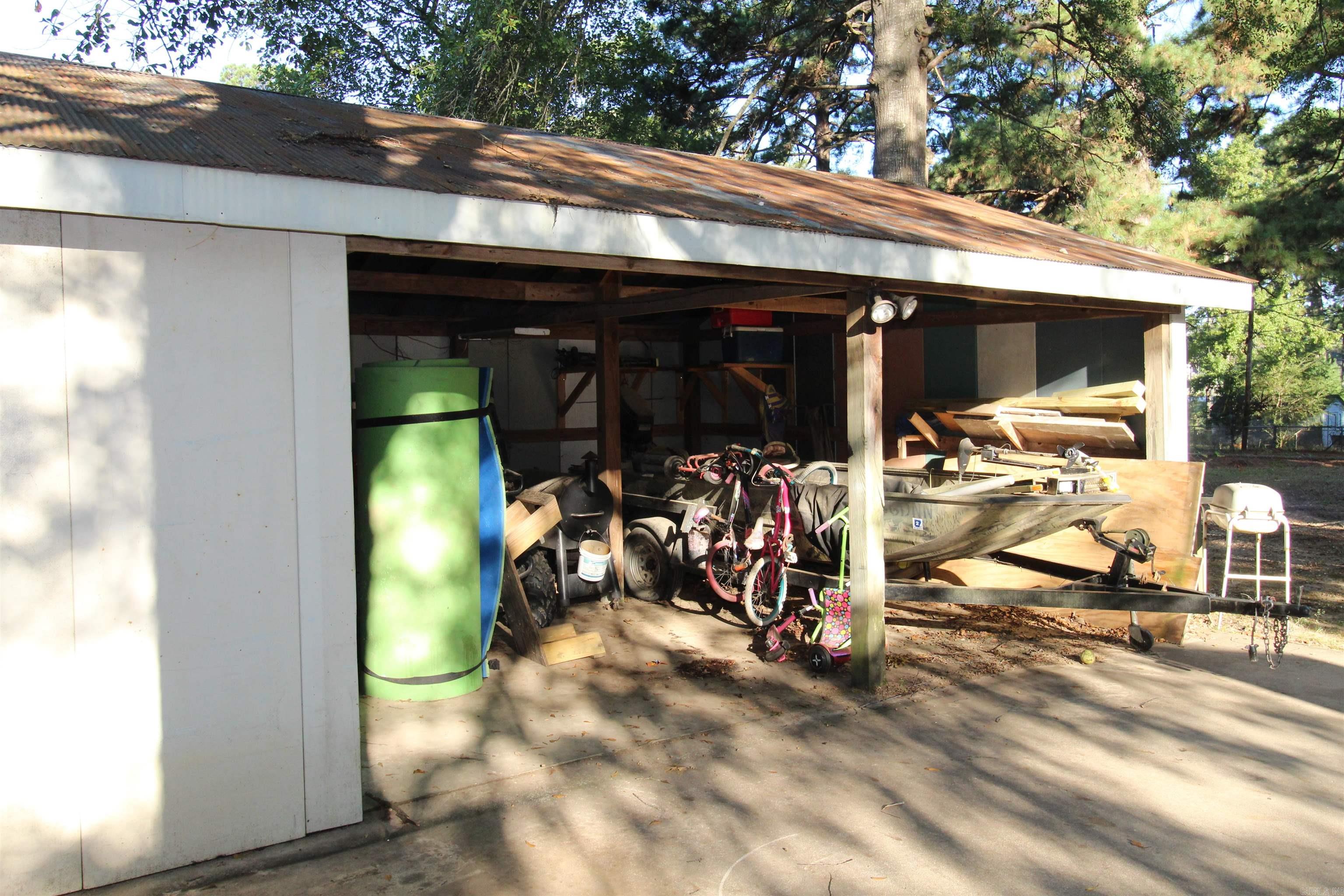 PINE FOREST - Residential