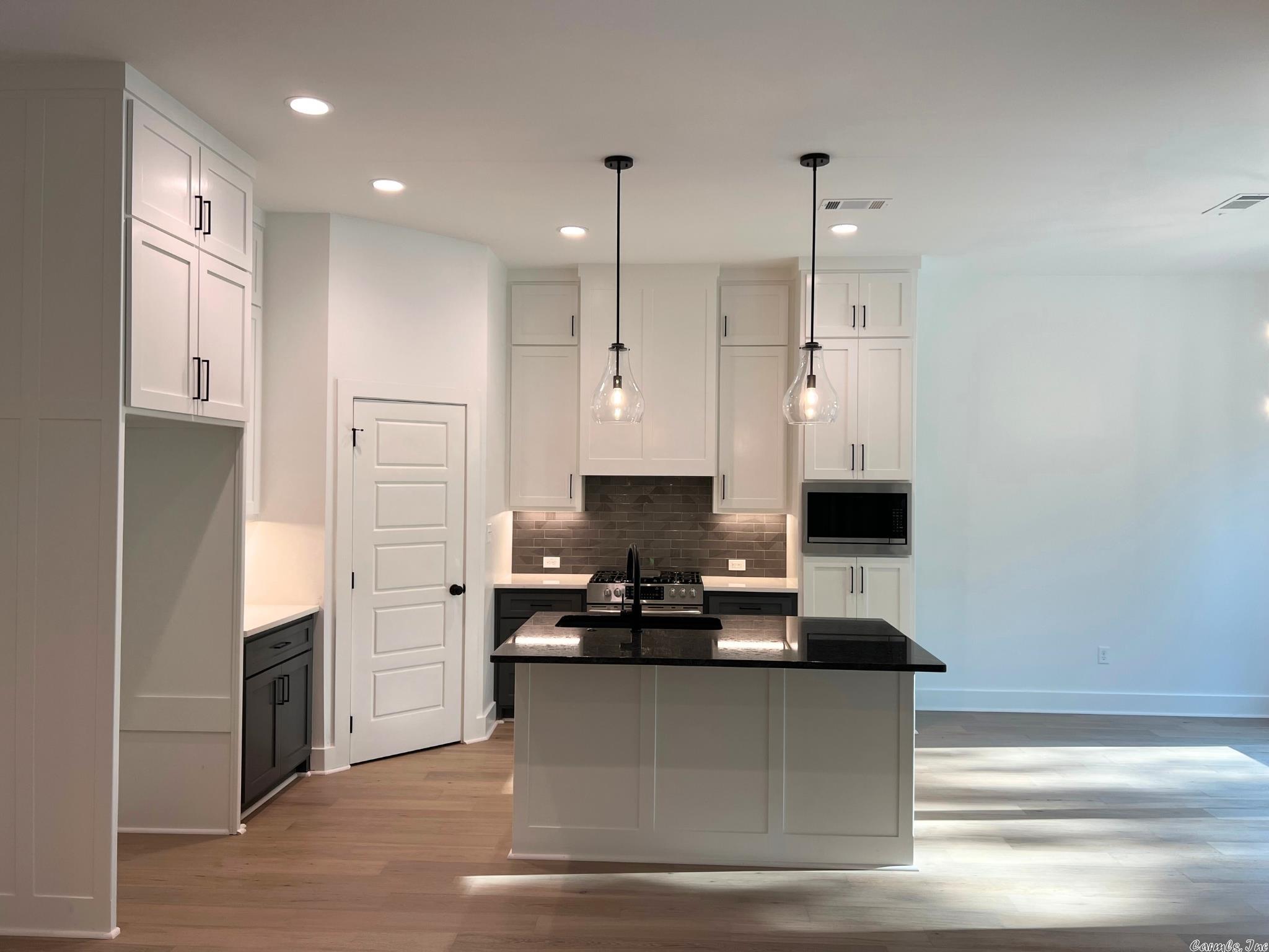 STONEBROOK - Residential