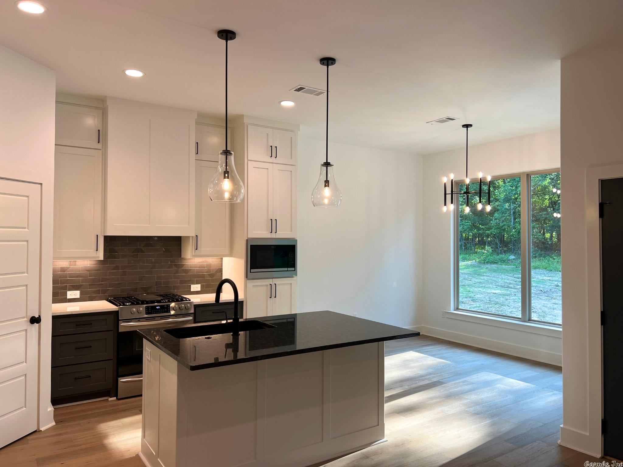 STONEBROOK - Residential