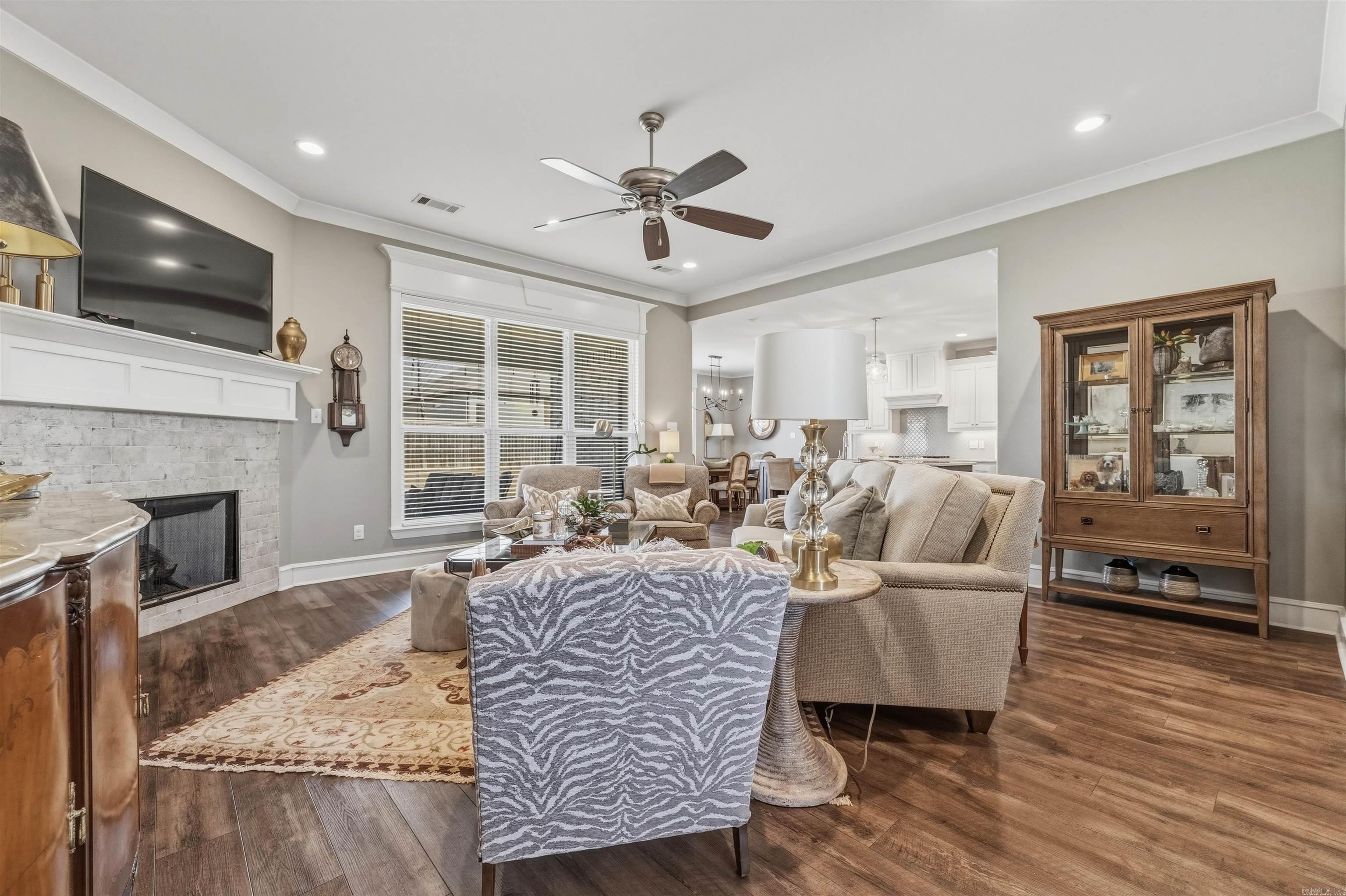 CREEKSIDE ADDN - Residential