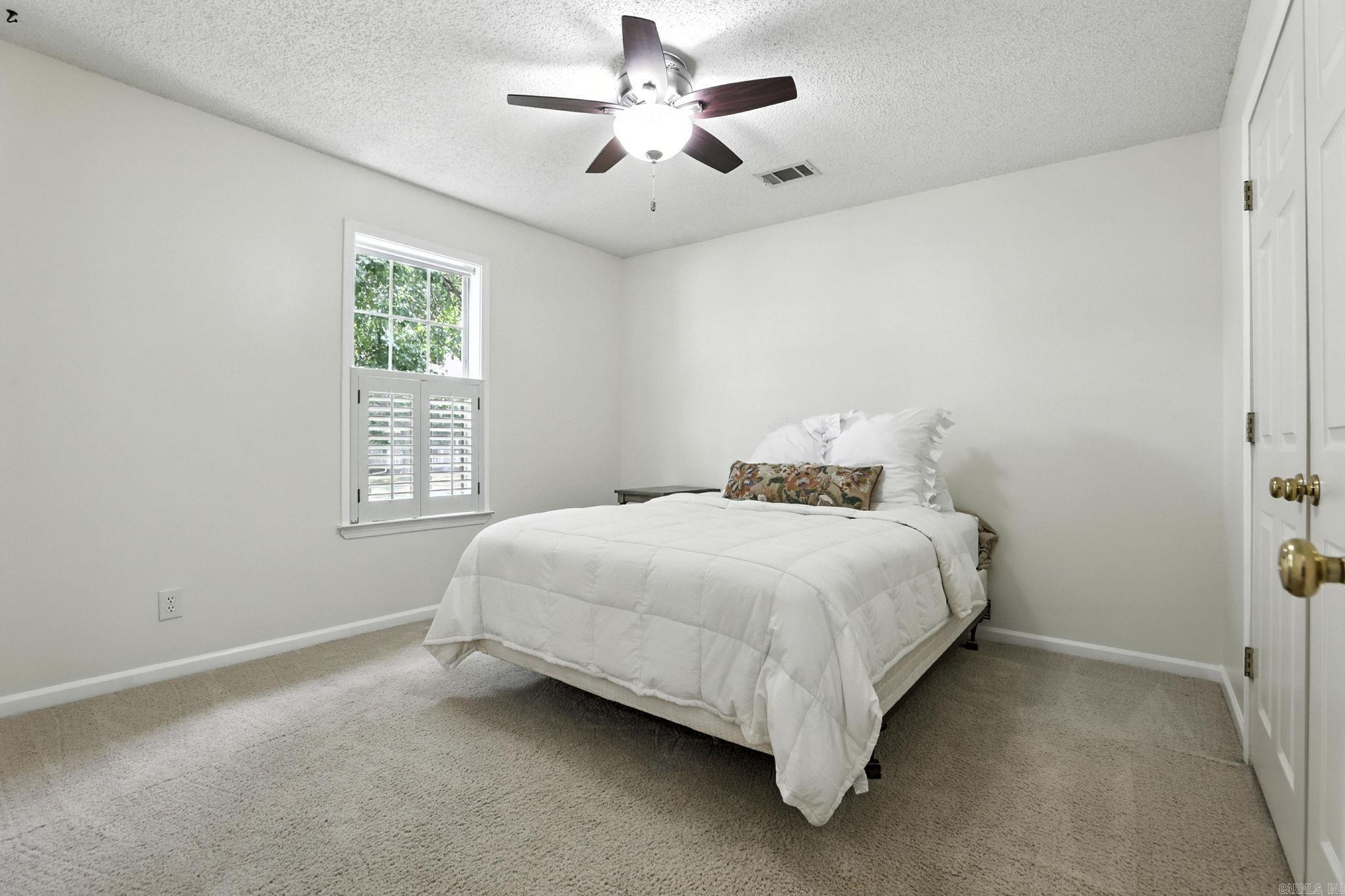 FOXWOOD ESTATES - Residential