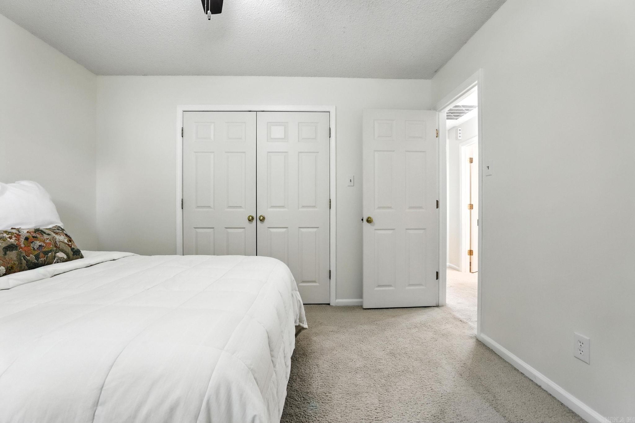 FOXWOOD ESTATES - Residential