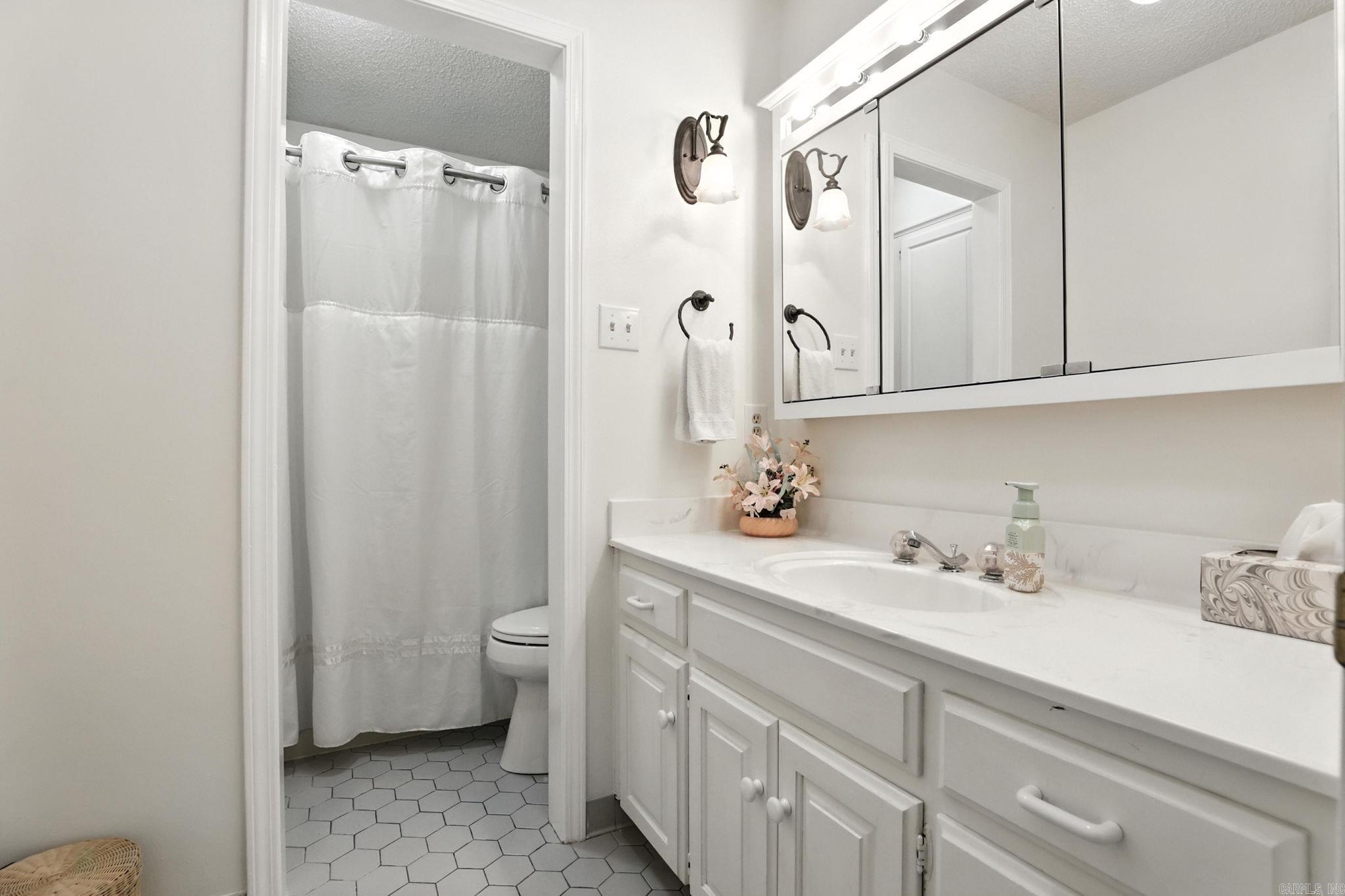 FOXWOOD ESTATES - Residential