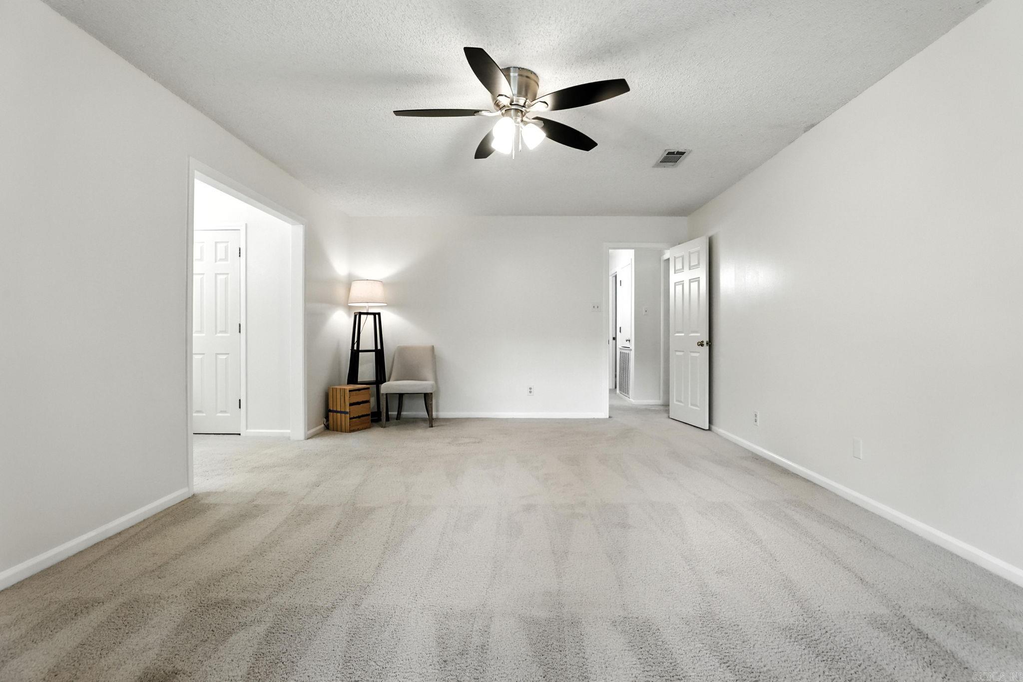 FOXWOOD ESTATES - Residential