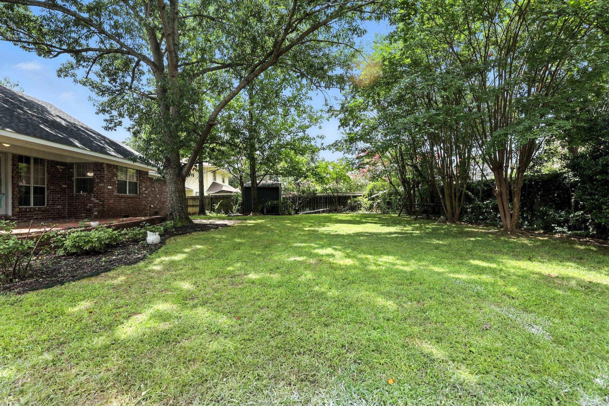 FOXWOOD ESTATES - Residential