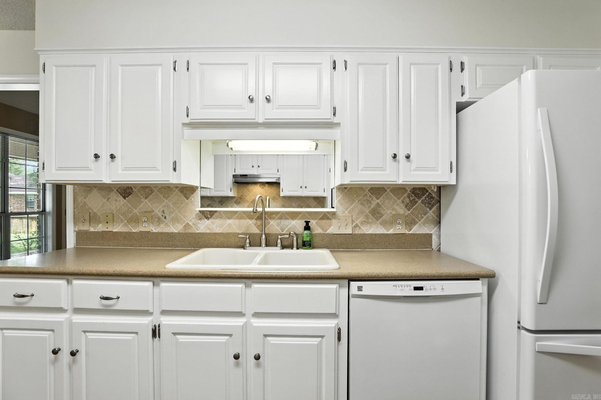 FOXWOOD ESTATES - Residential