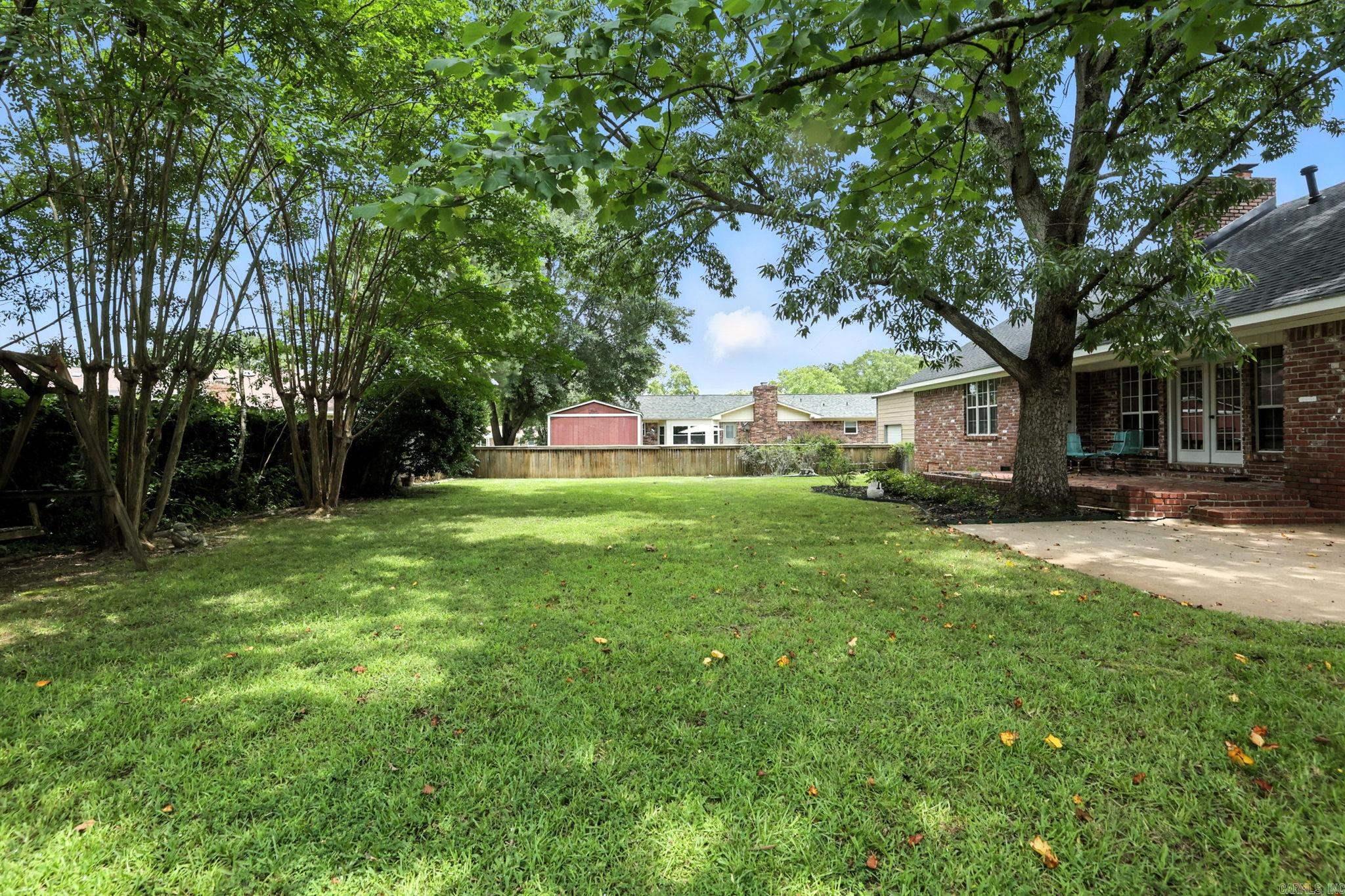 FOXWOOD ESTATES - Residential