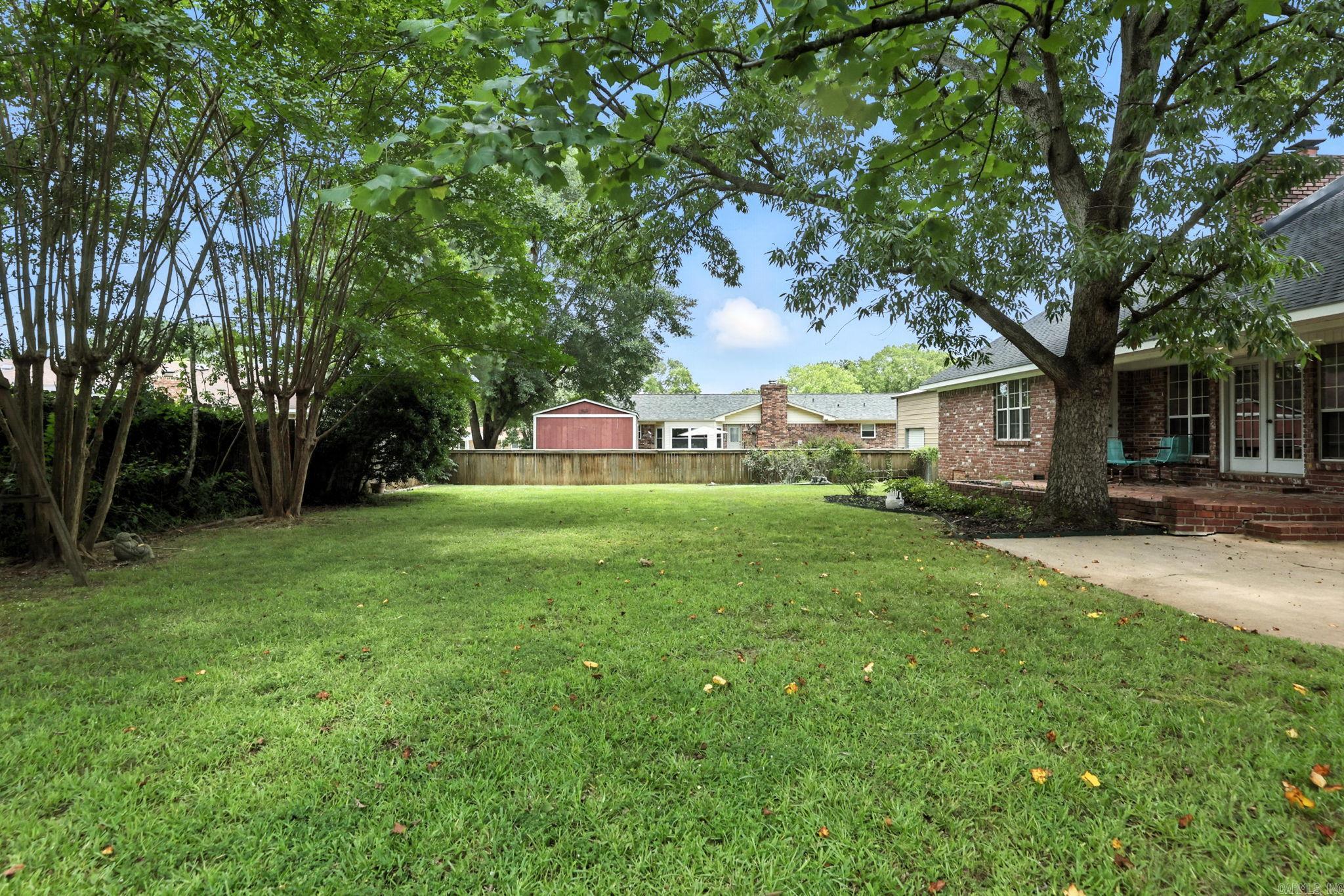 FOXWOOD ESTATES - Residential