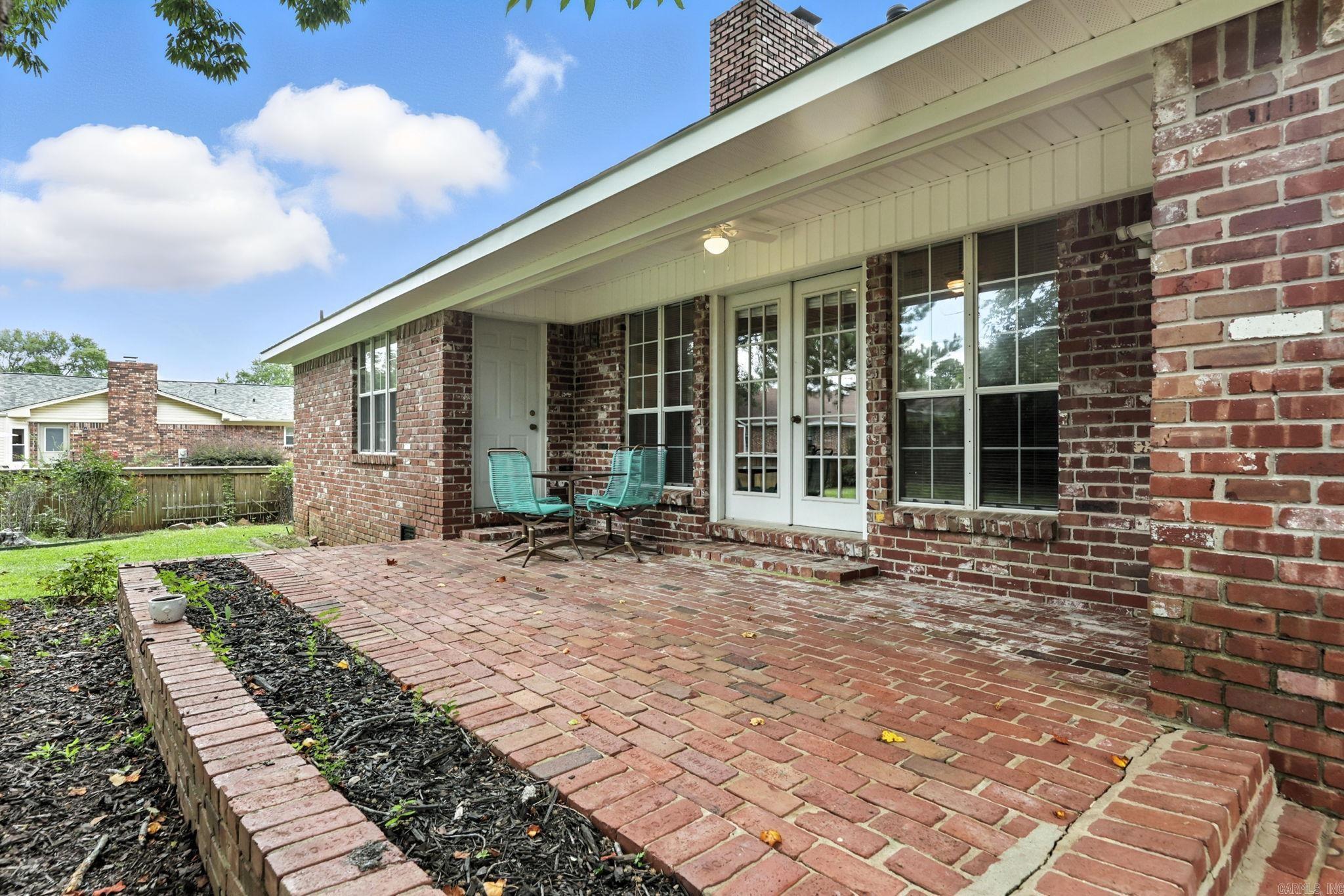 FOXWOOD ESTATES - Residential