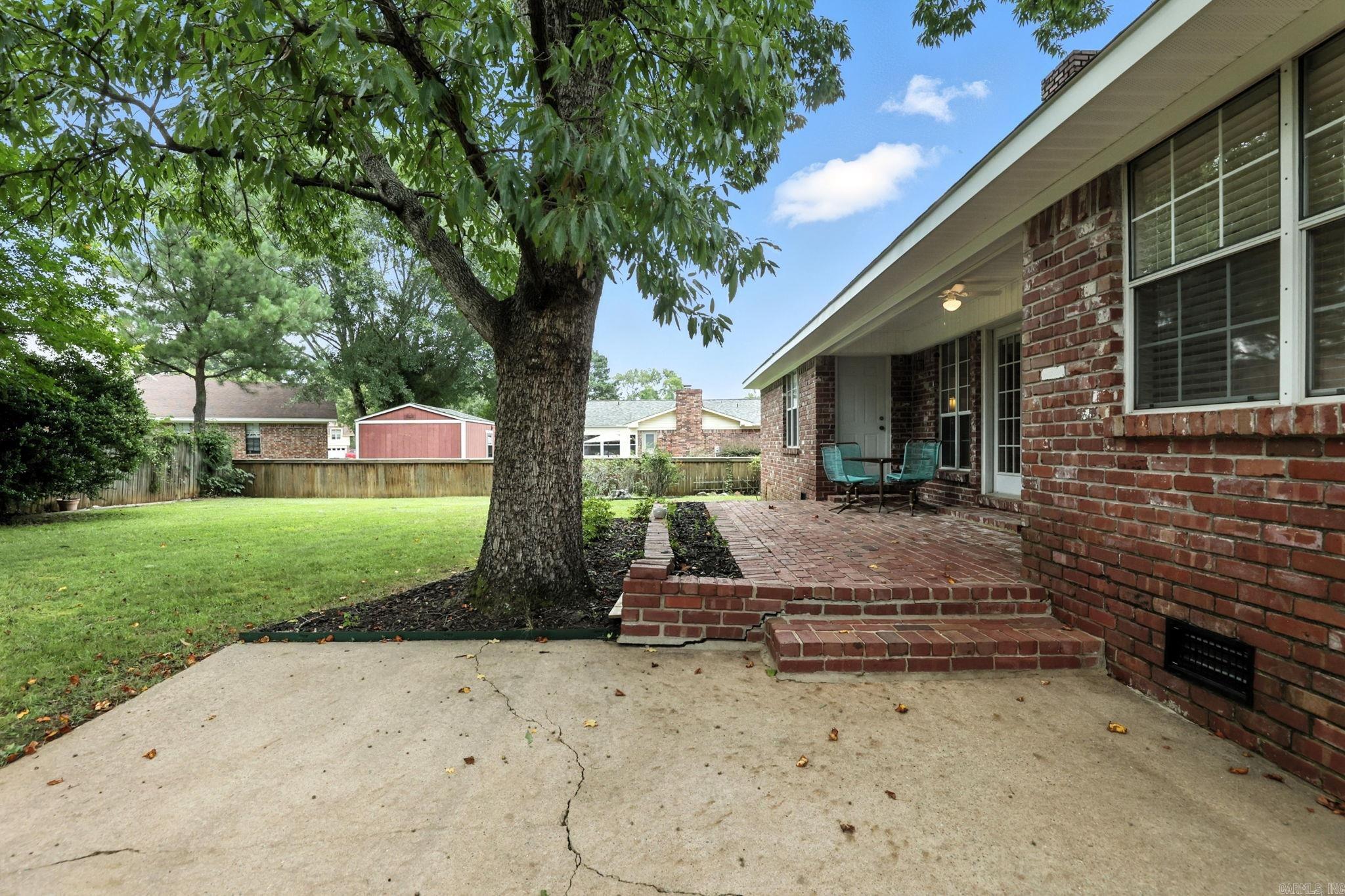 FOXWOOD ESTATES - Residential