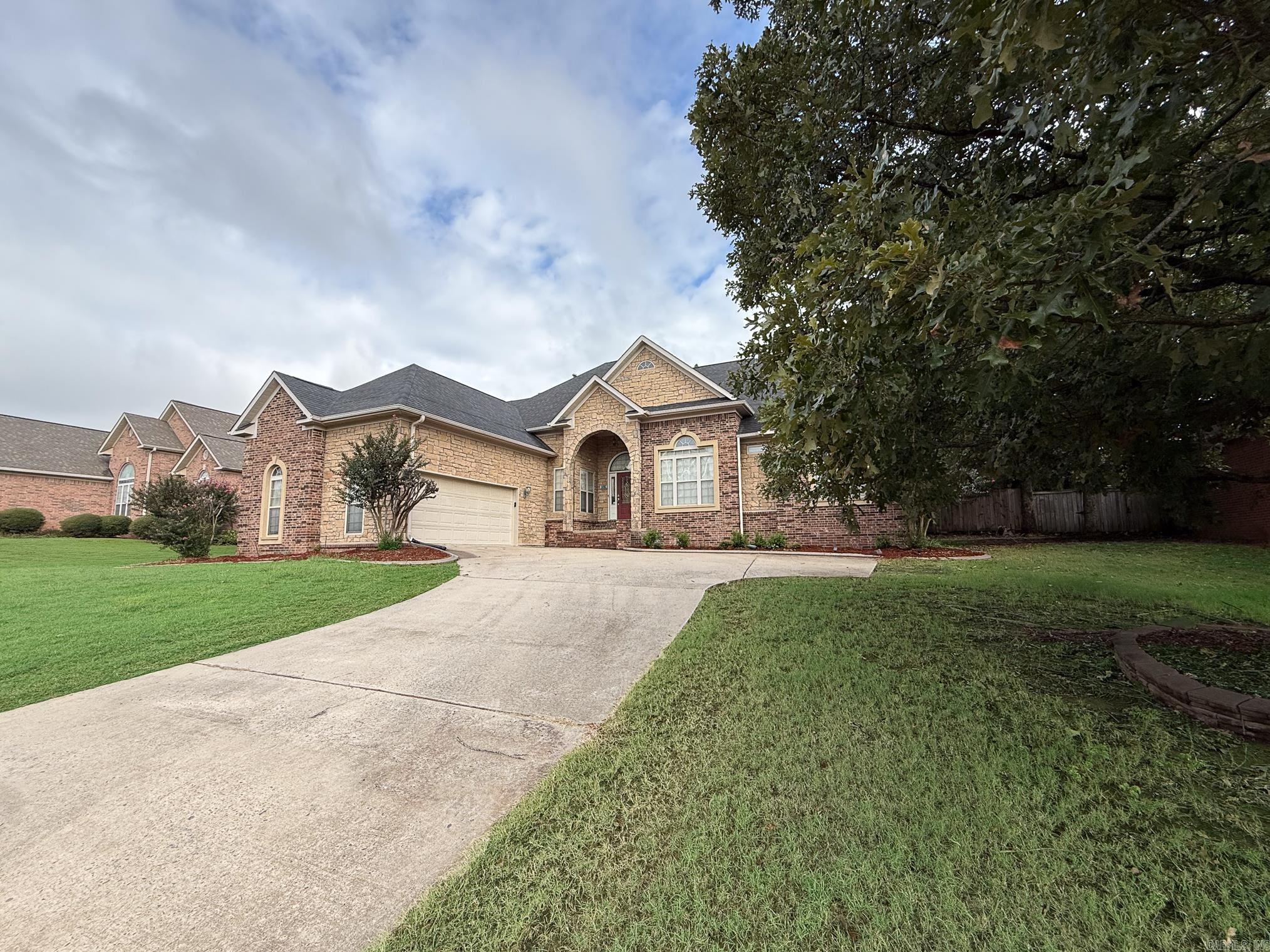 GREYSTONE - Residential Lease