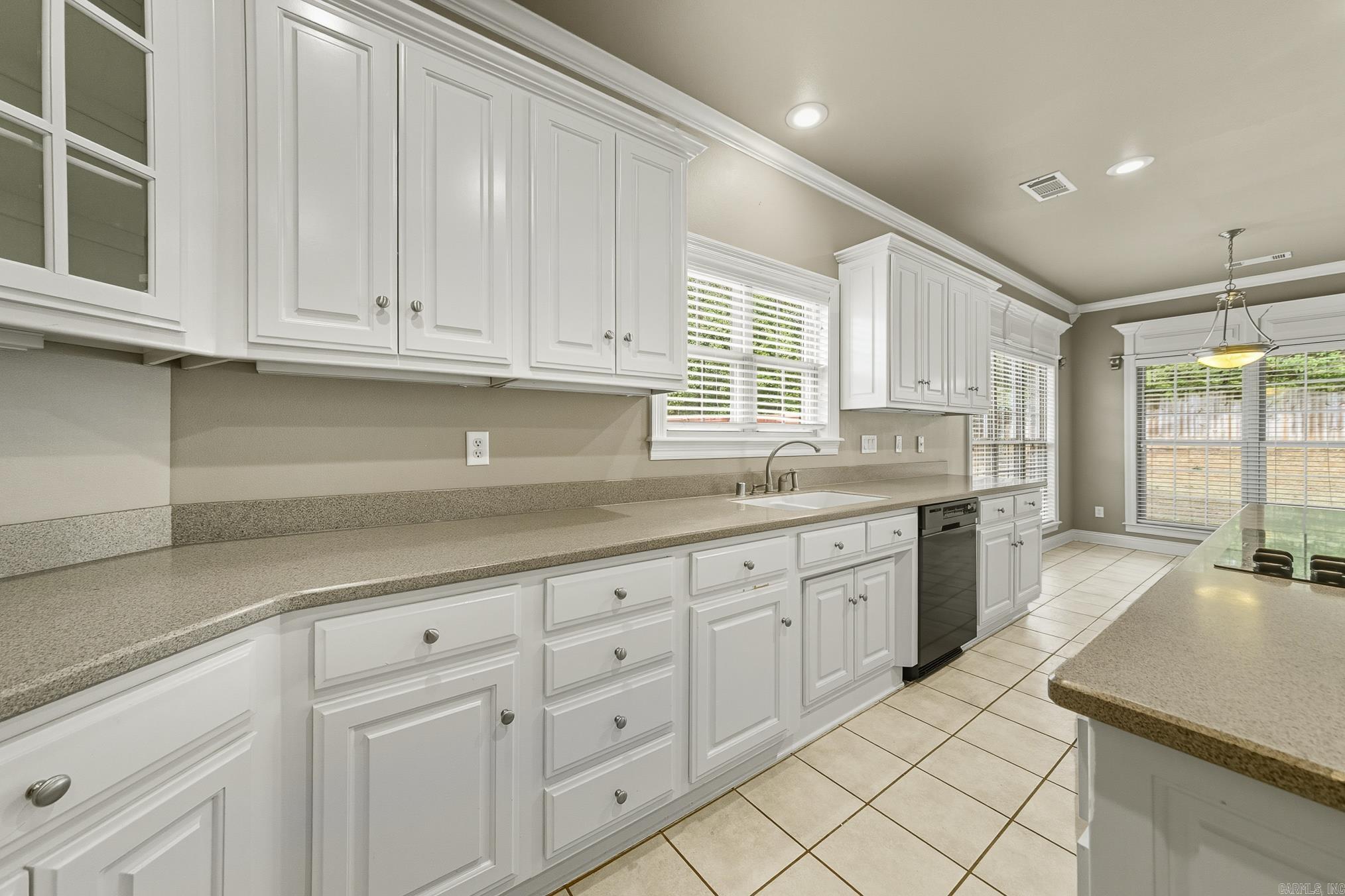 GREYSTONE - Residential Lease