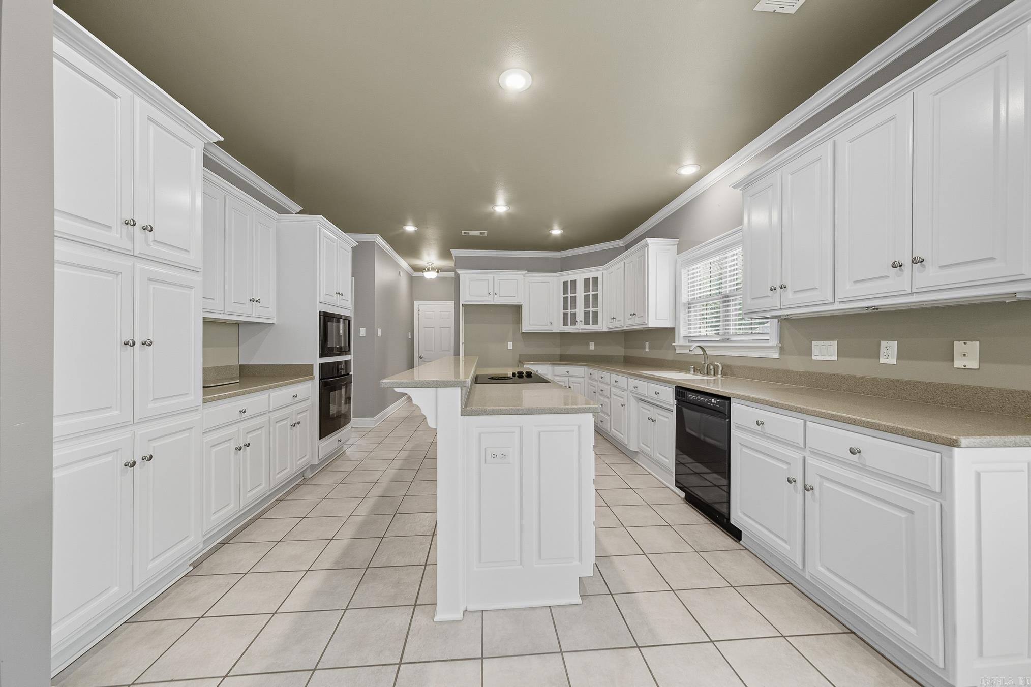 GREYSTONE - Residential Lease