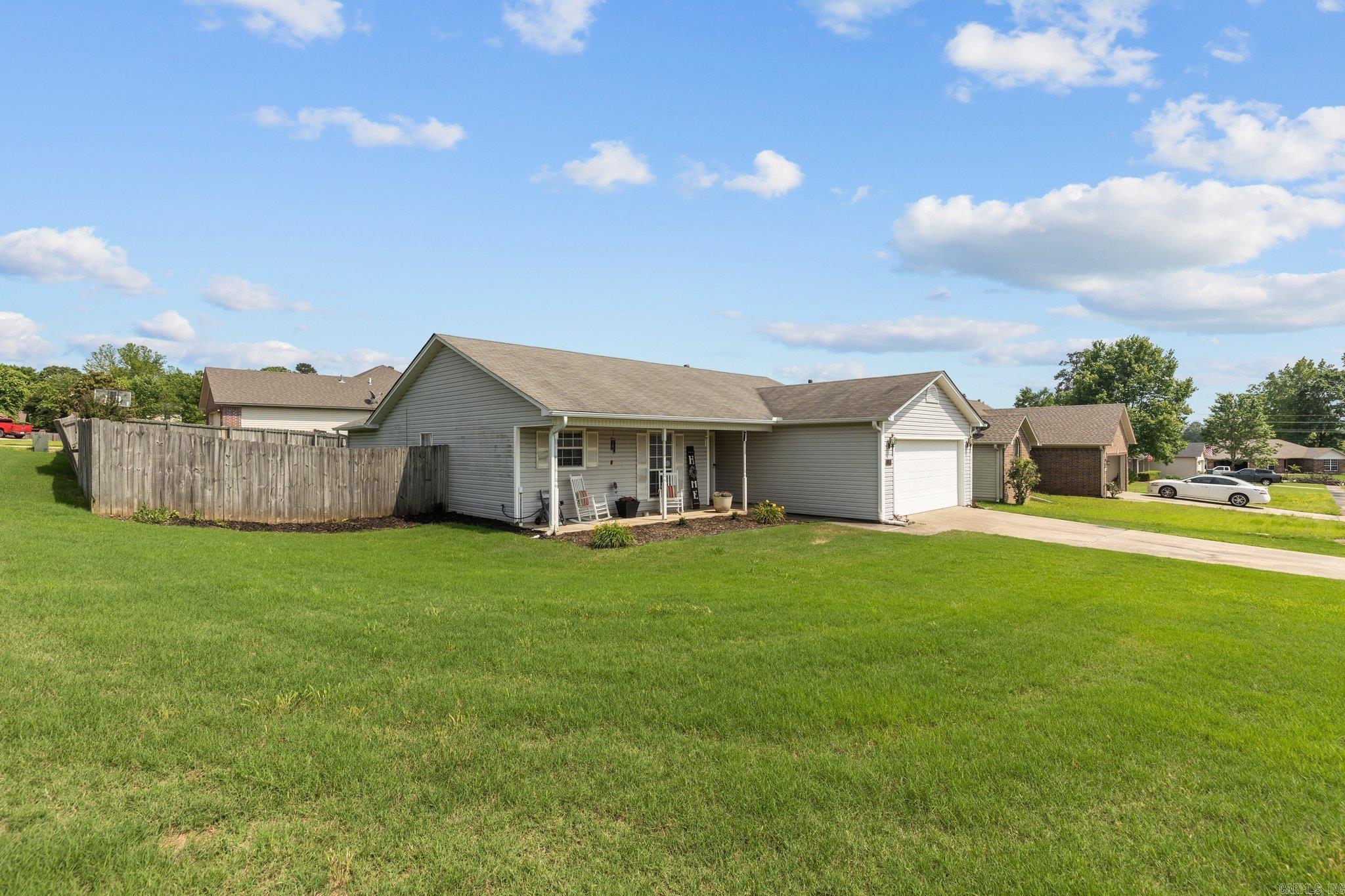 BRYANT MEADOWS - Residential