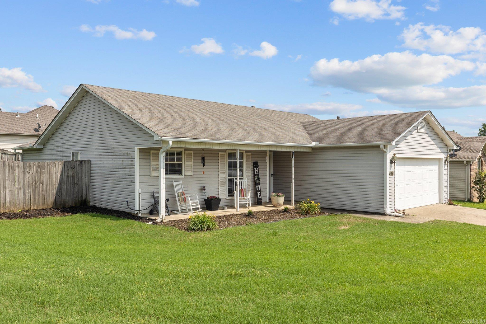 BRYANT MEADOWS - Residential