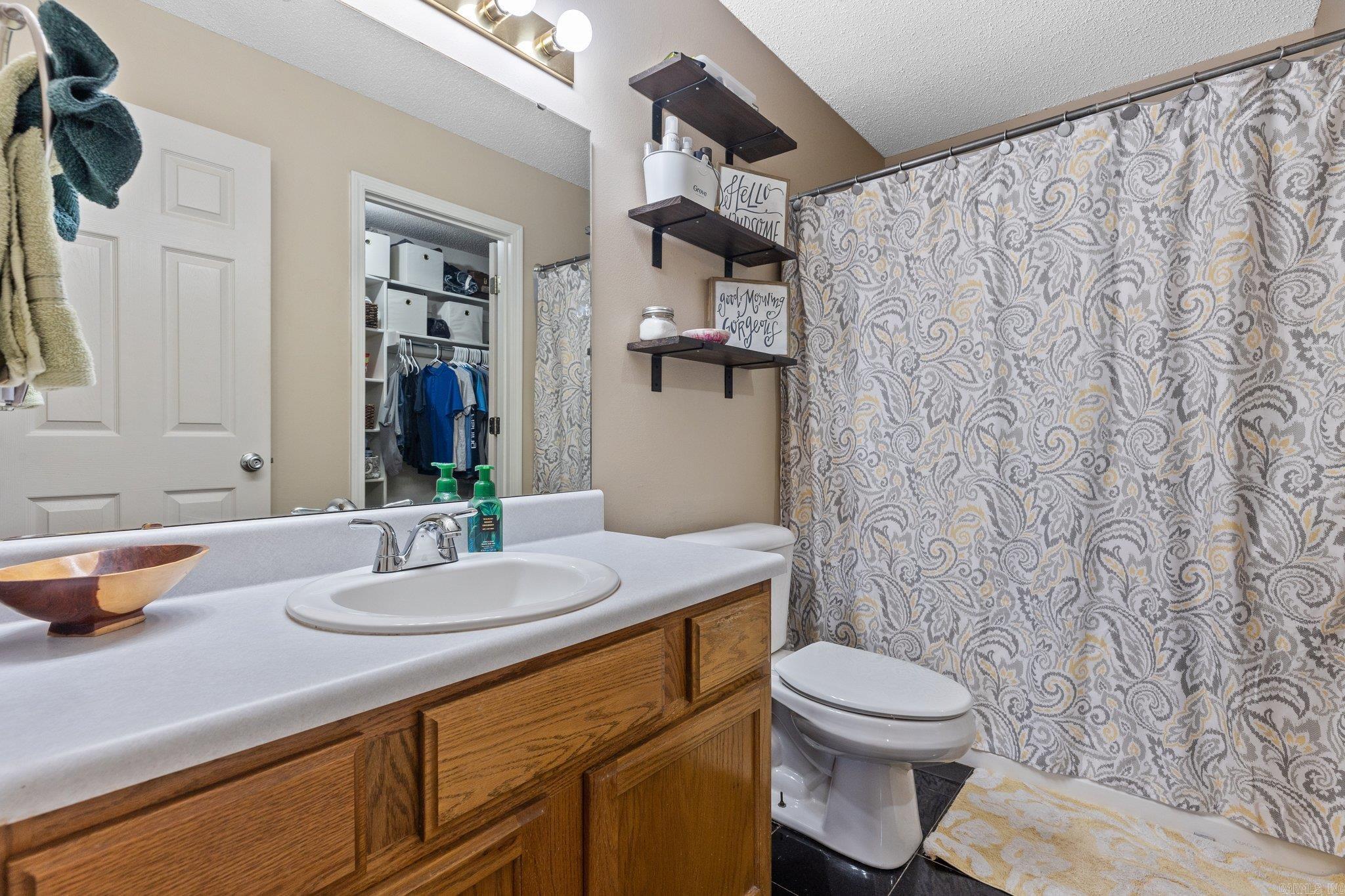 BRYANT MEADOWS - Residential