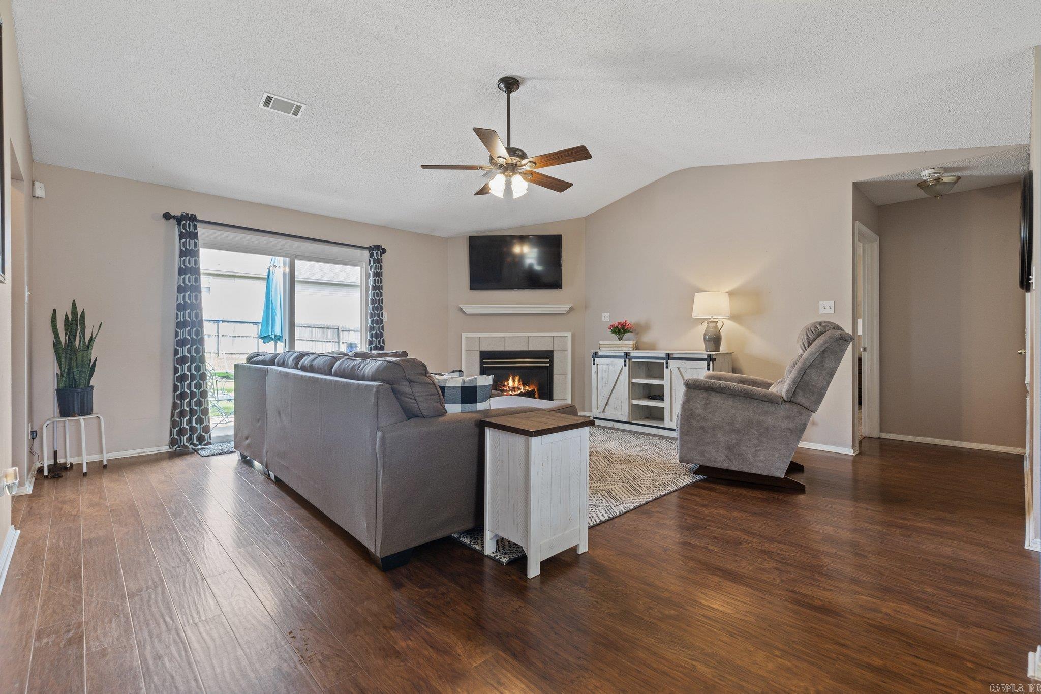 BRYANT MEADOWS - Residential