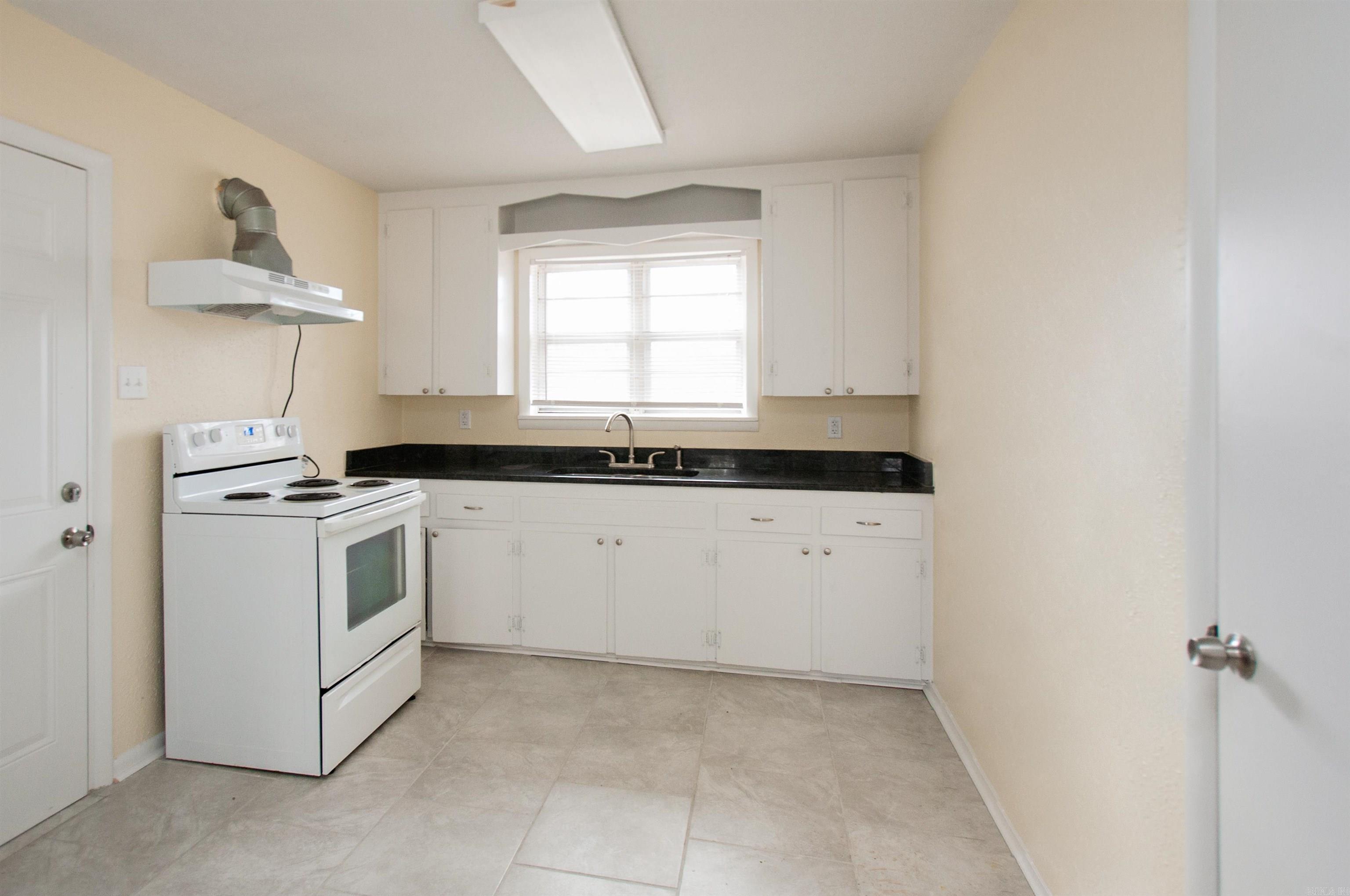 Hicks Interurban - Residential Lease