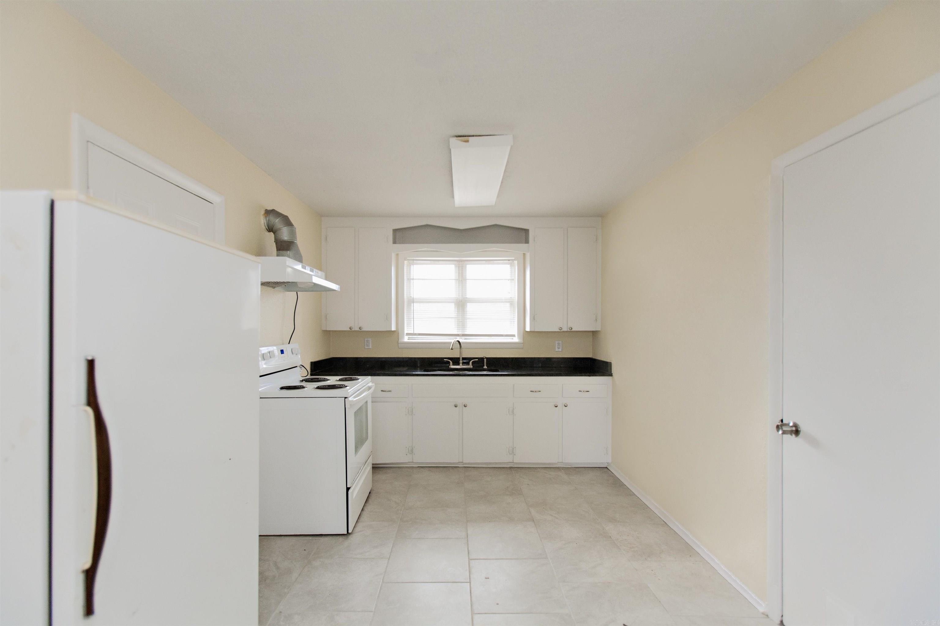 Hicks Interurban - Residential Lease