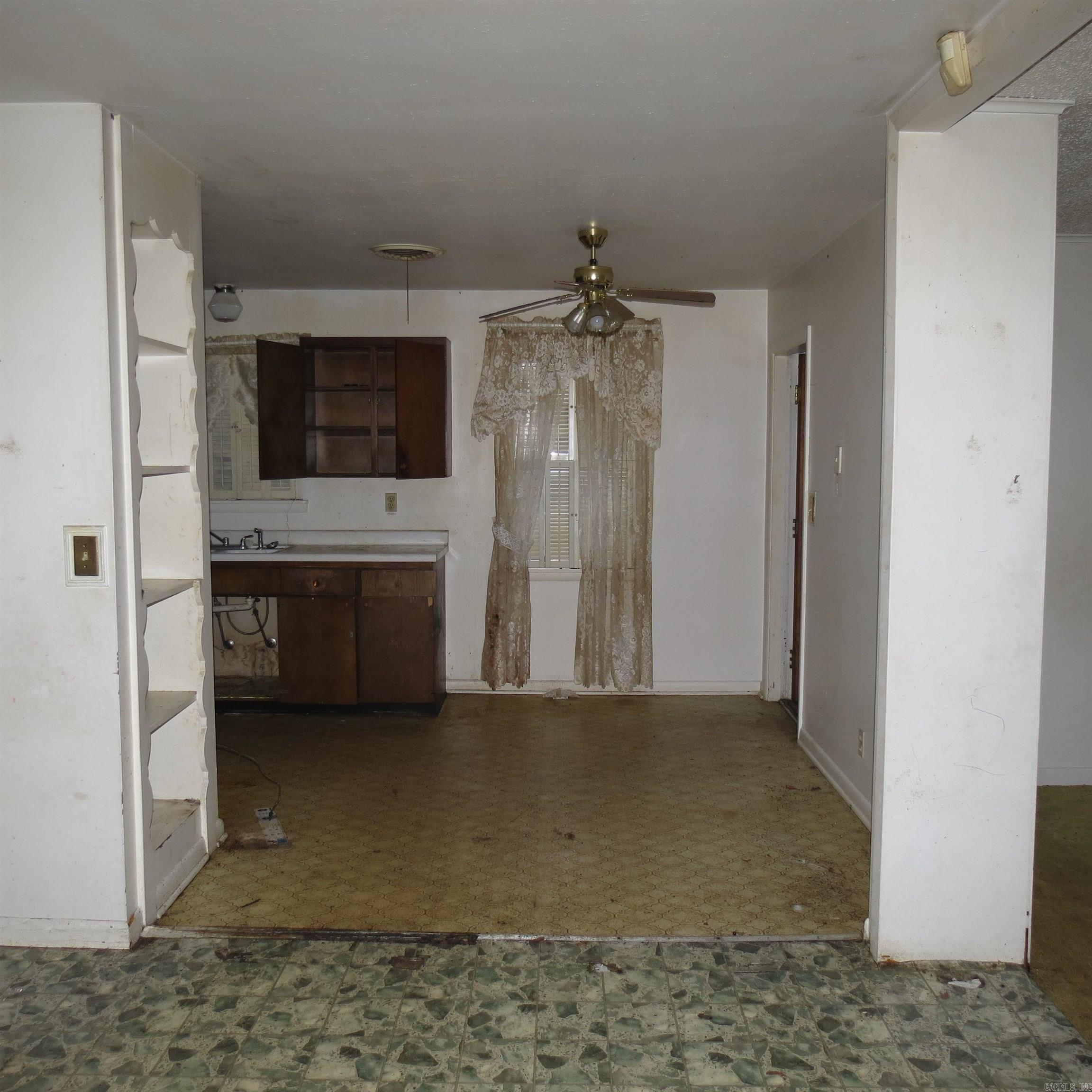 BELMONT - Residential