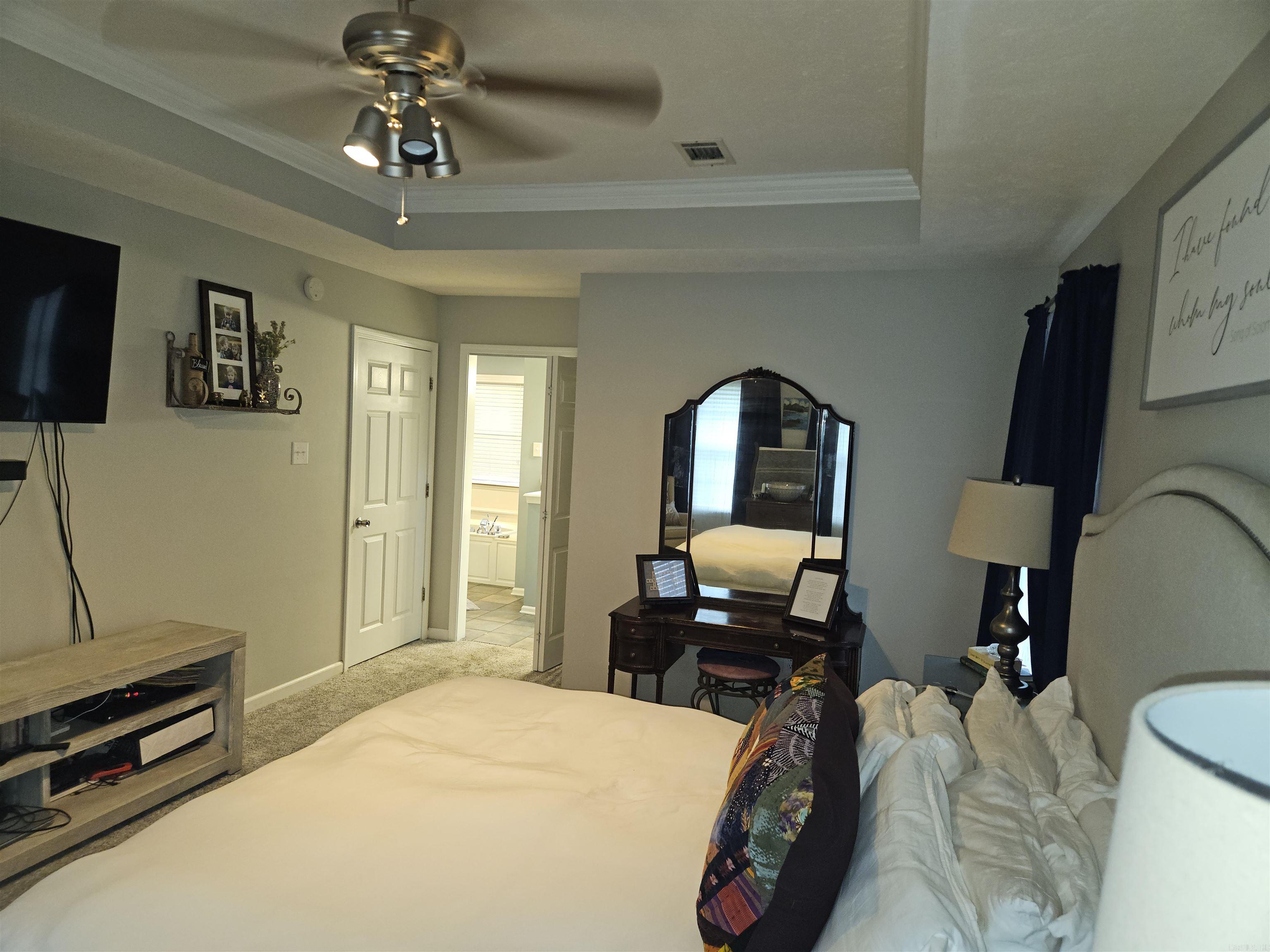 ROYAL OAKS - Residential