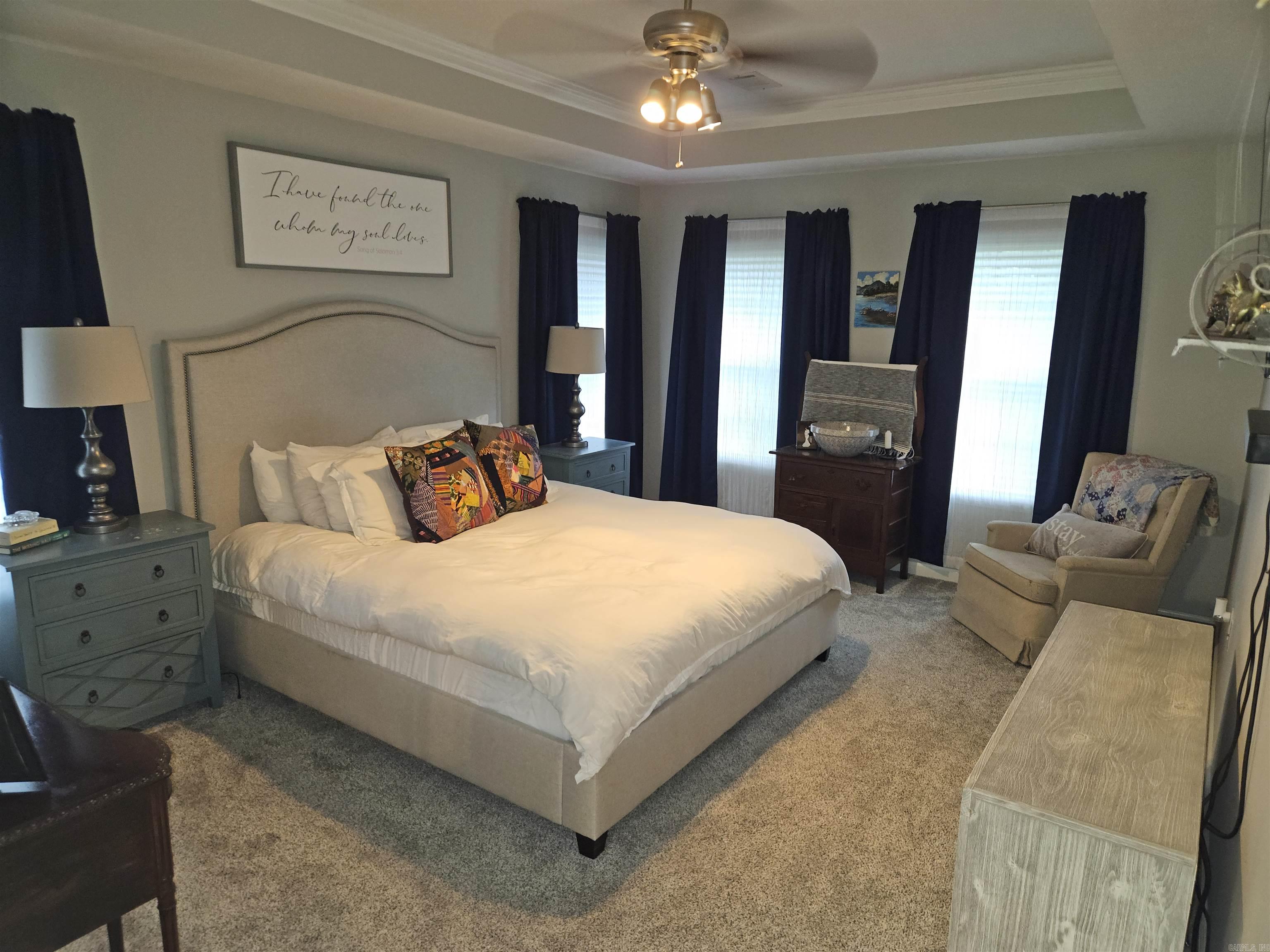 ROYAL OAKS - Residential