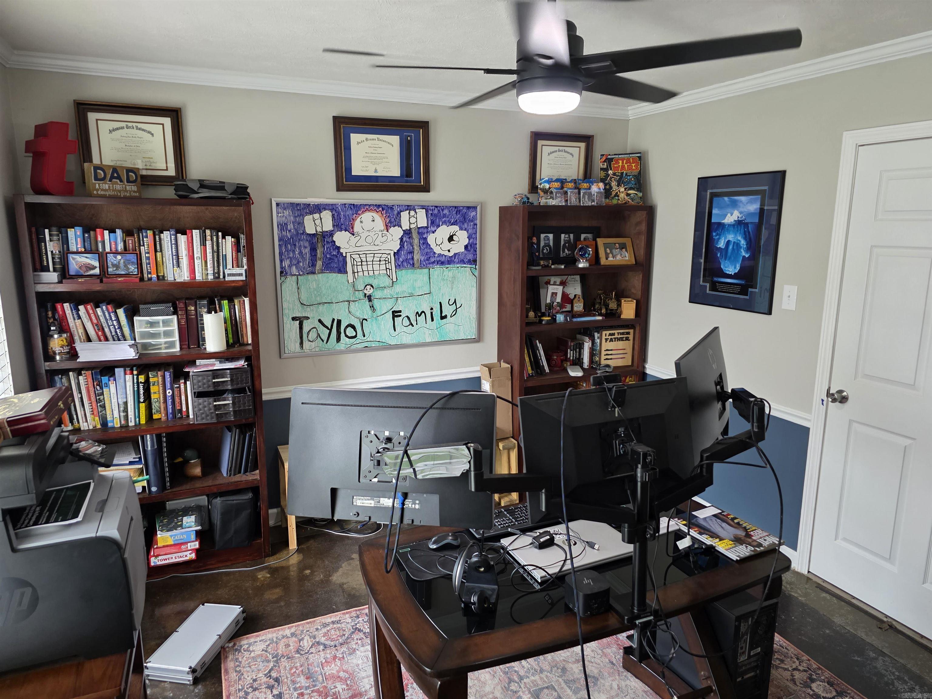 ROYAL OAKS - Residential
