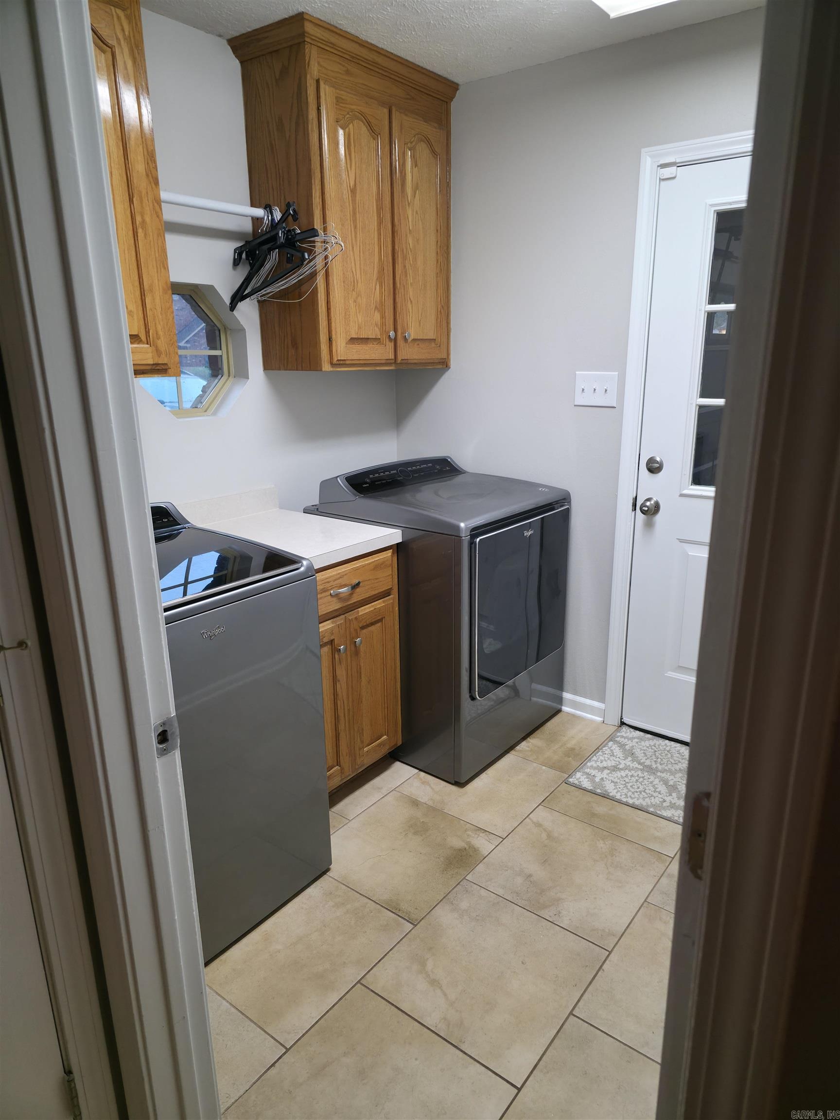ROYAL OAKS - Residential