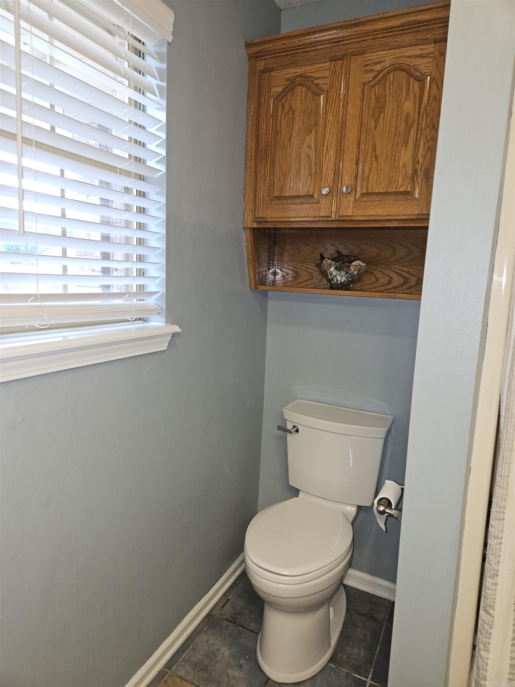 ROYAL OAKS - Residential