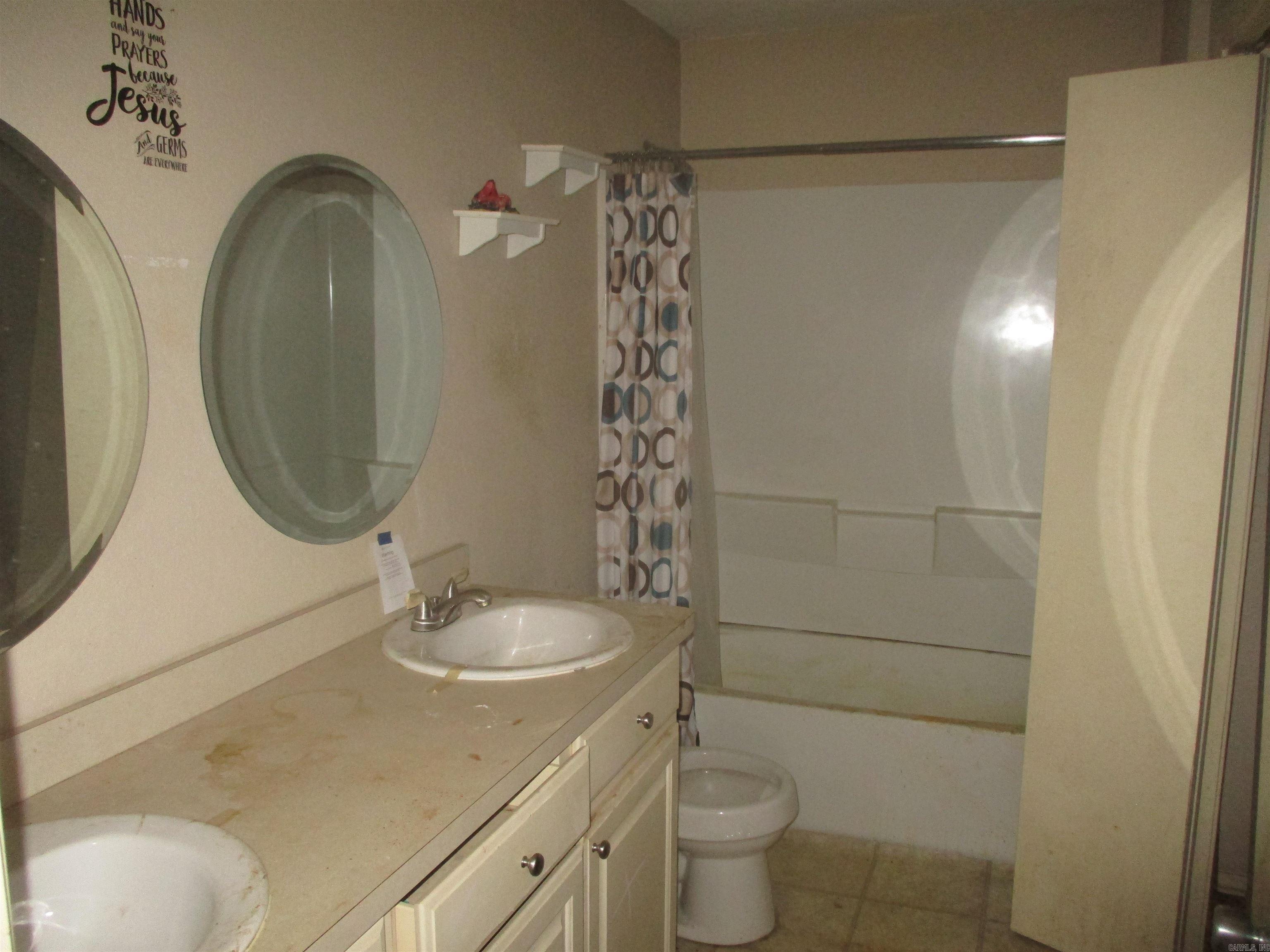 GRACESON ACRES - Residential