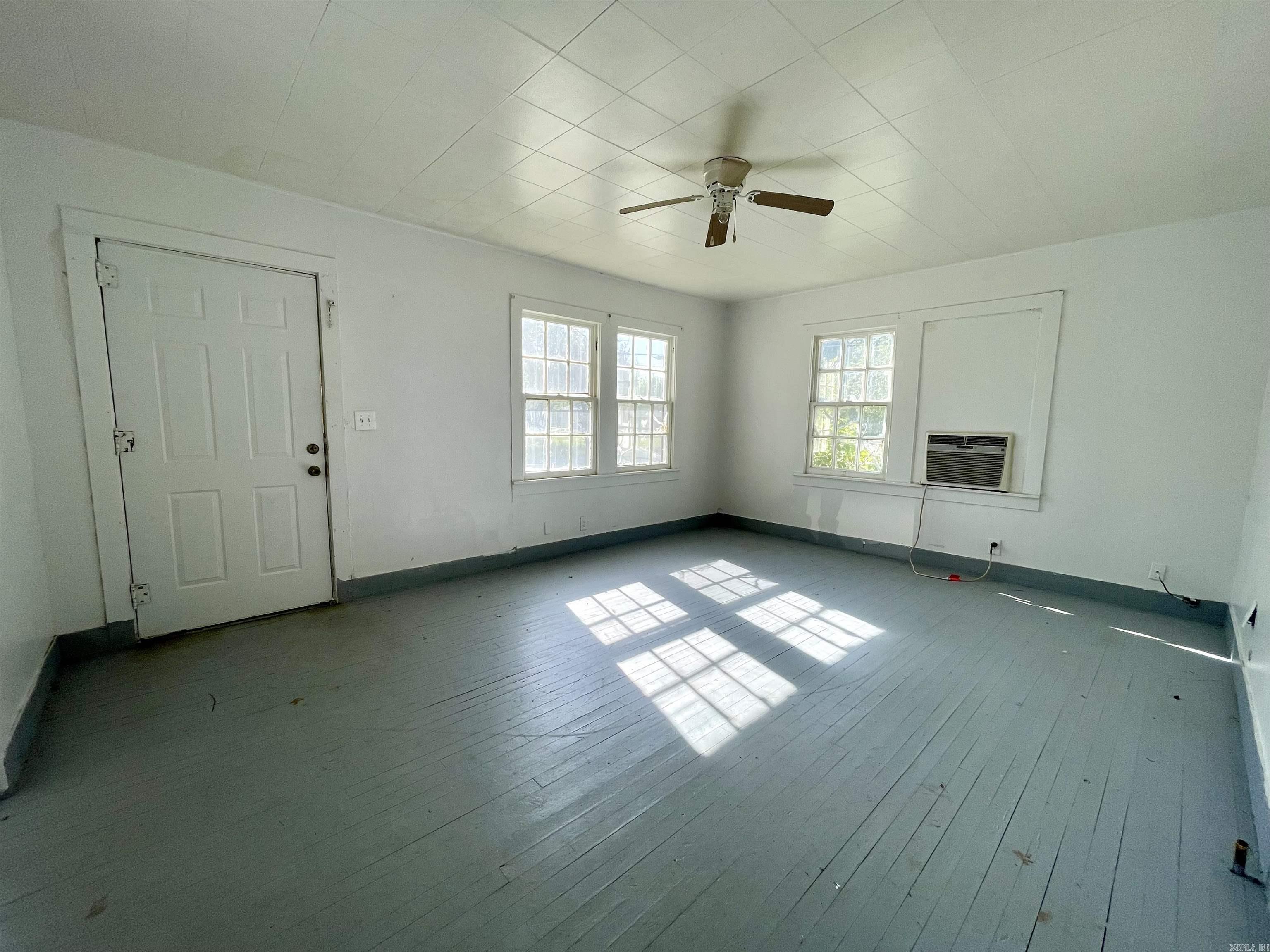 Harrison & Douglas - Residential